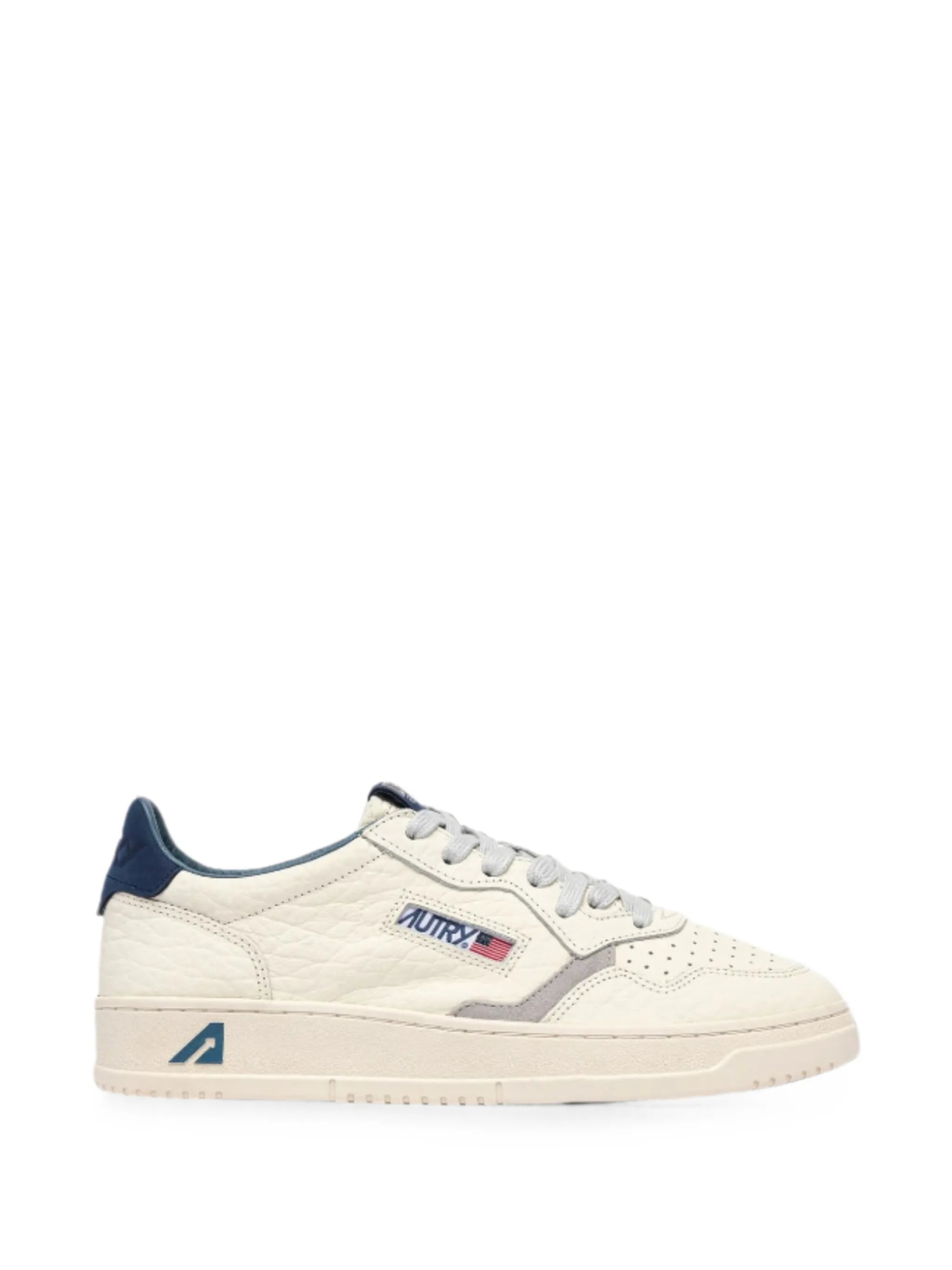 Medalist low sneakers in blue depths and vapor leather