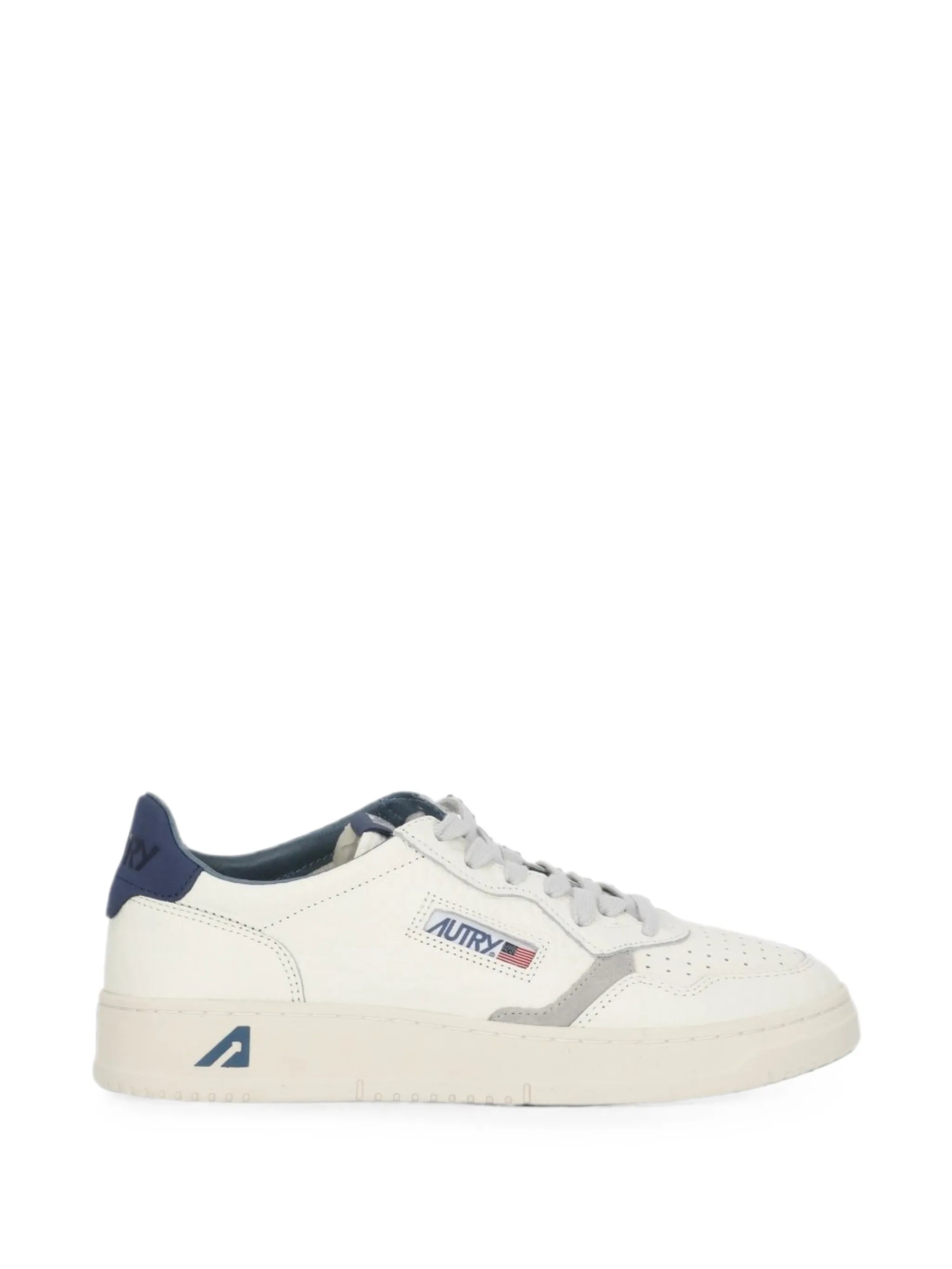 Medalist low sneakers in blue depths and vapor leather