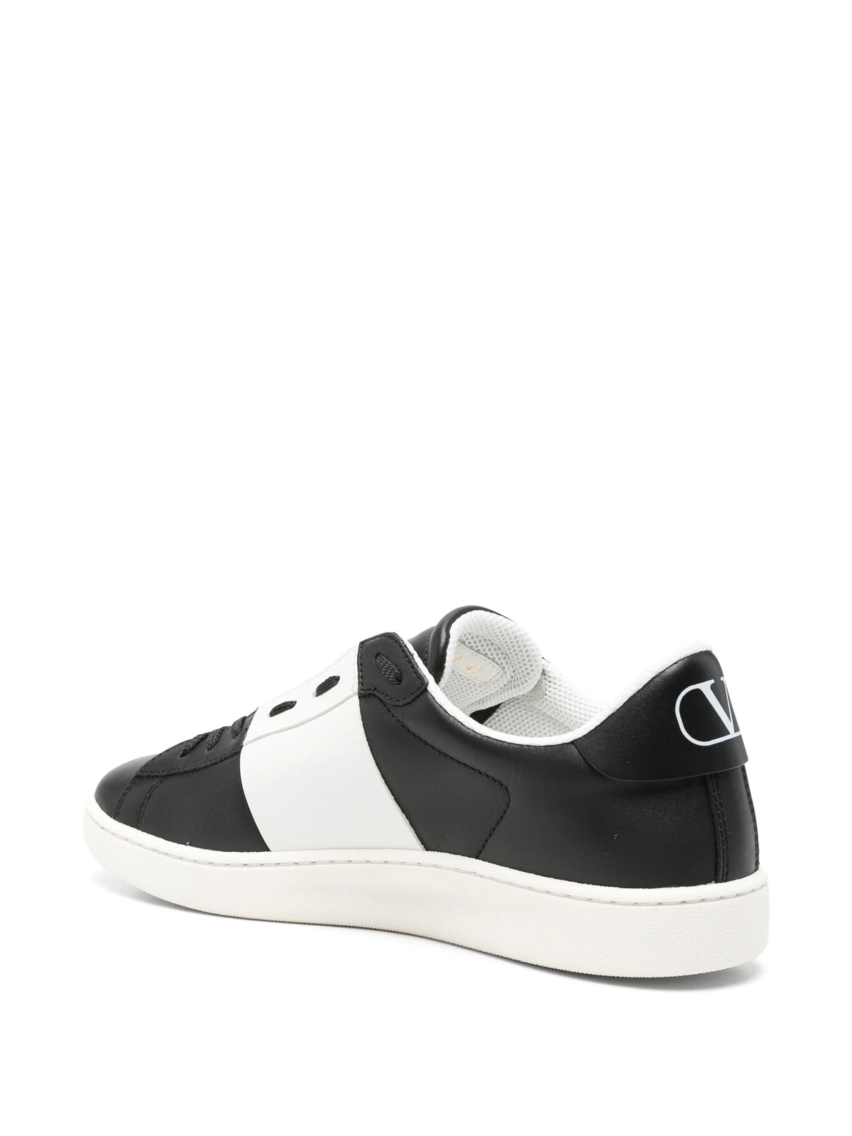 VLogo-Signature panelled sneakers