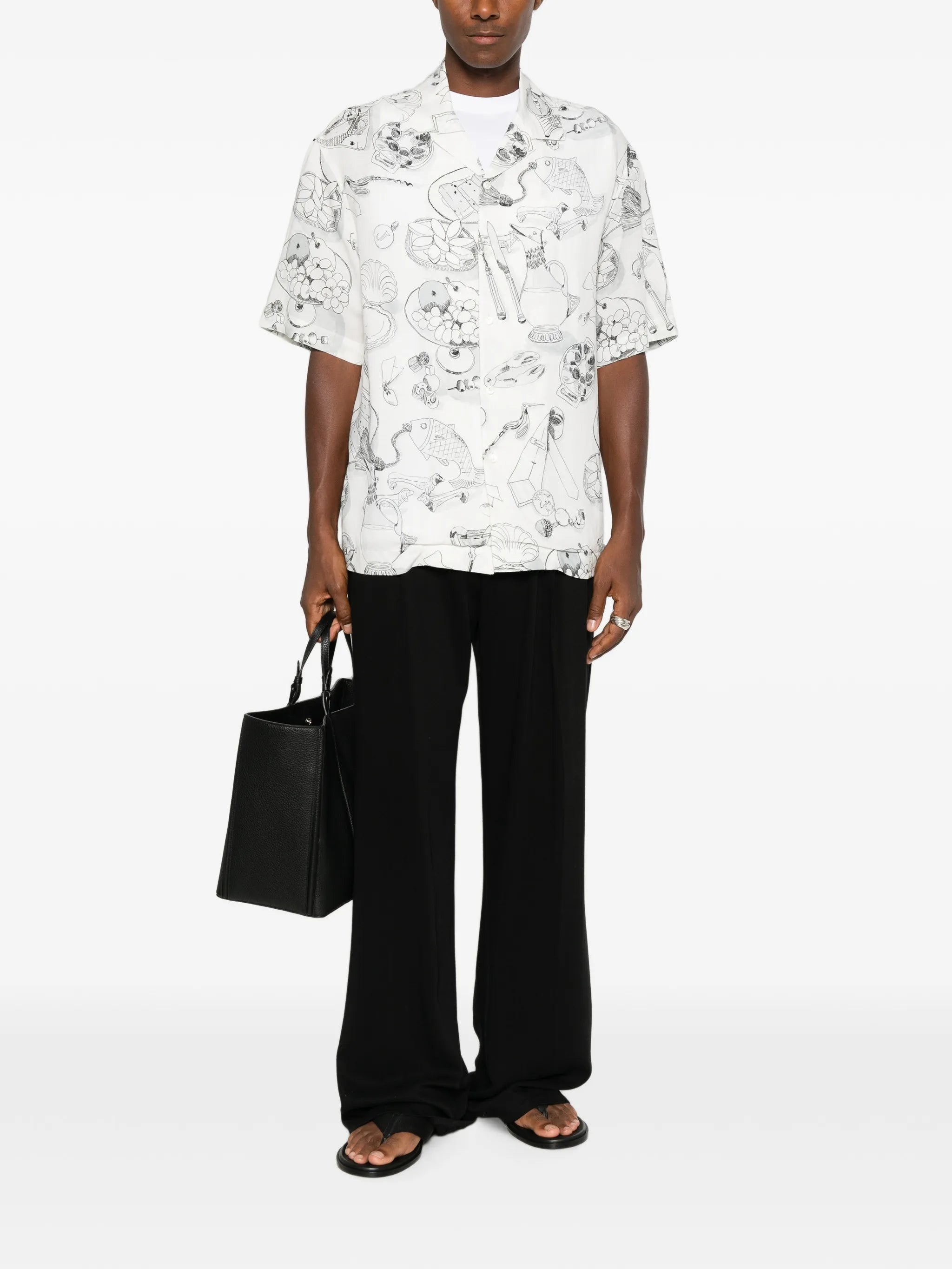 illustrative-print short-sleeve shirt