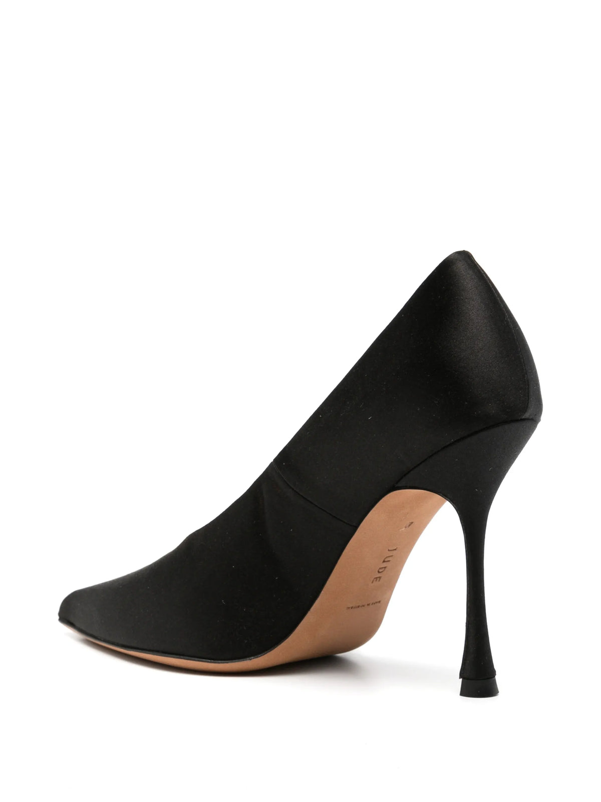 Kiss satin pumps