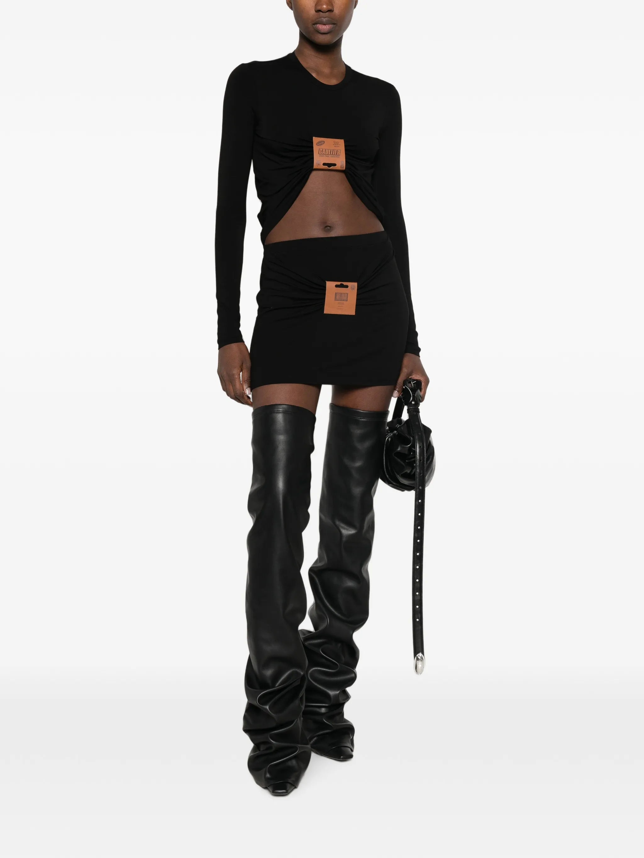 logo-patch gathered top