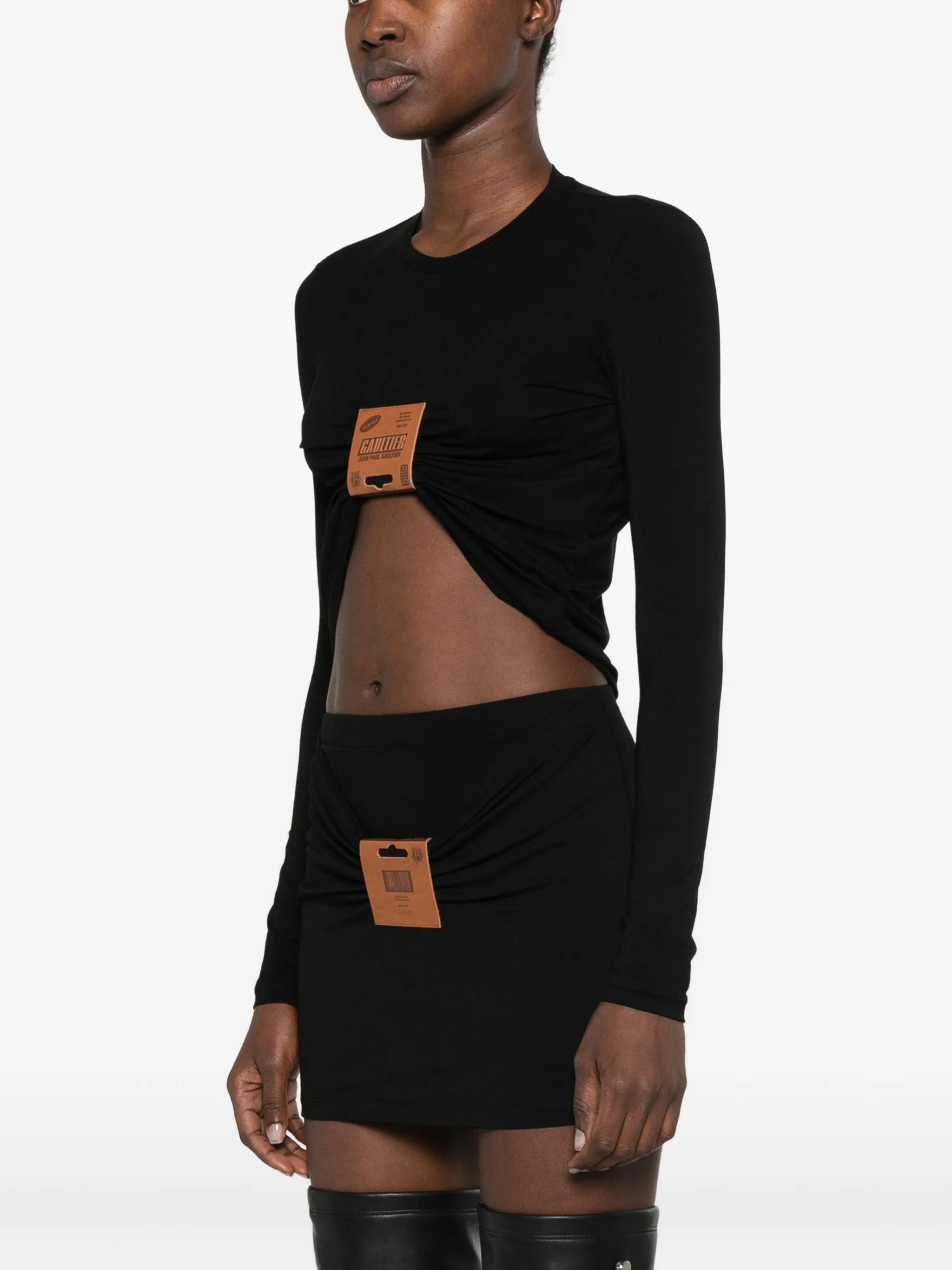 logo-patch gathered top