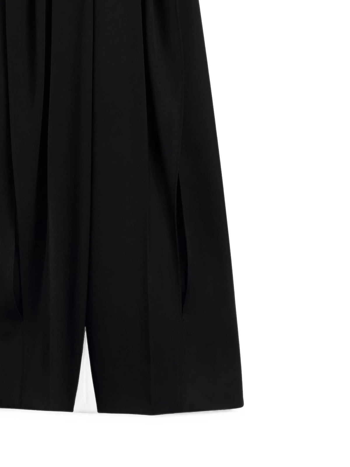 balloon pants in wool