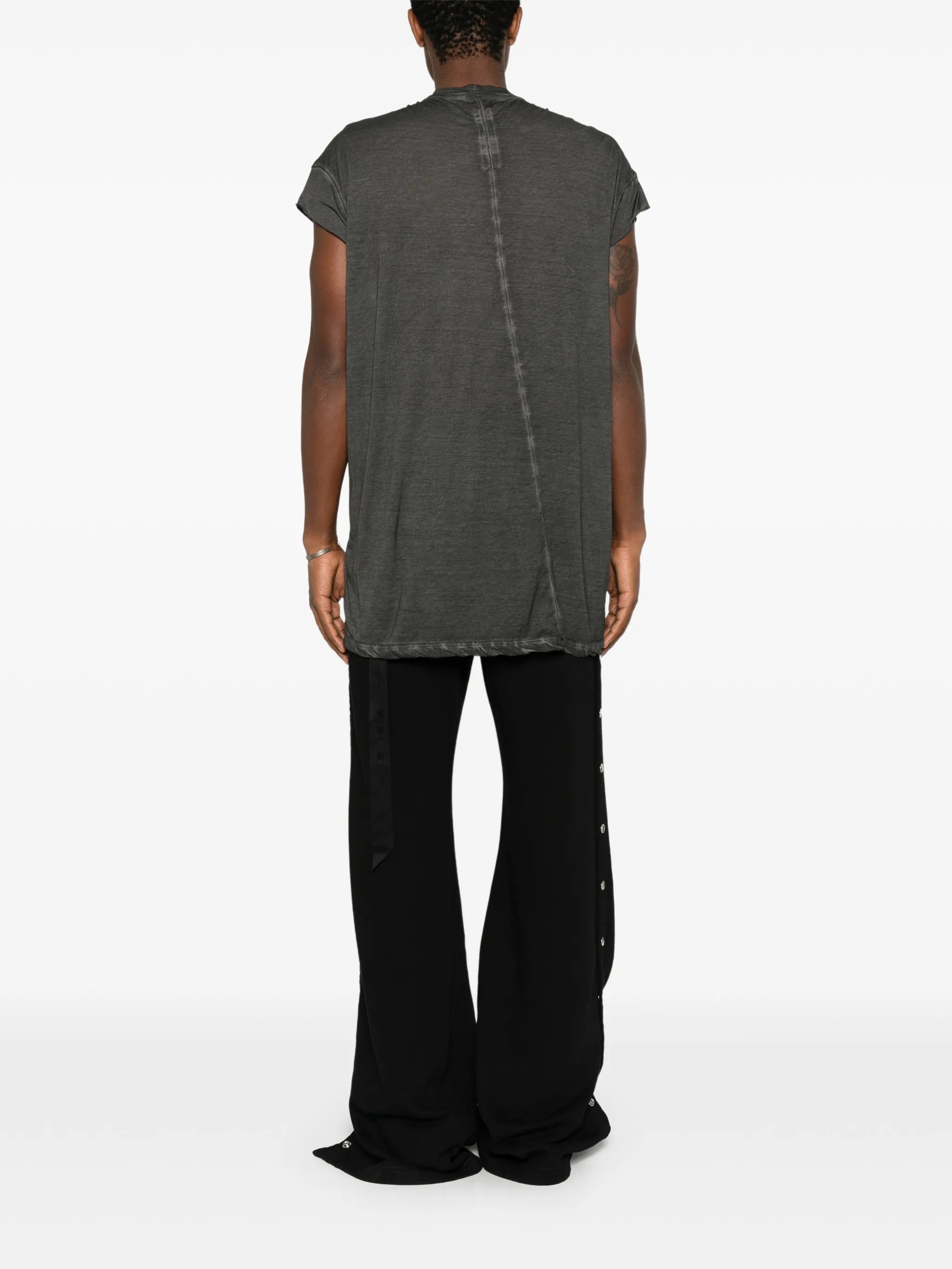 Tower Rick s jumbo SL T in faded black/silver stonewashed cotton gauze jersey