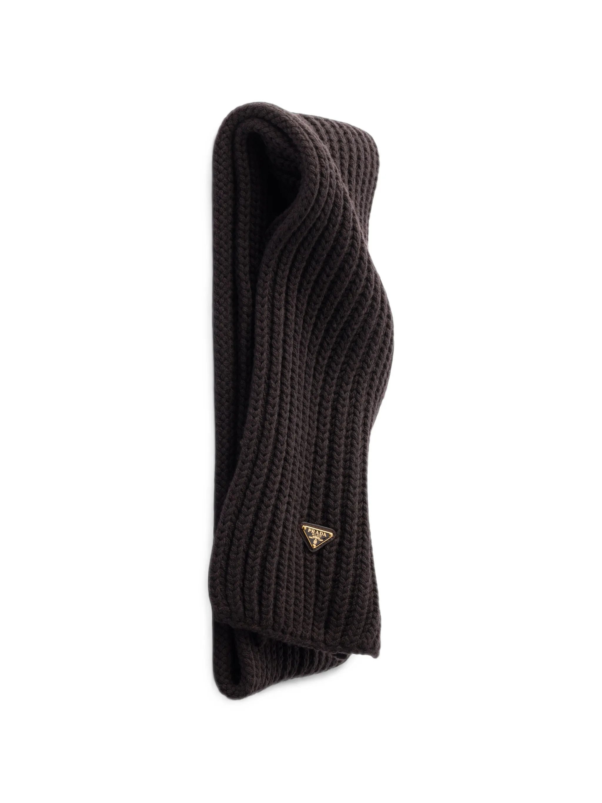 wool scarf
