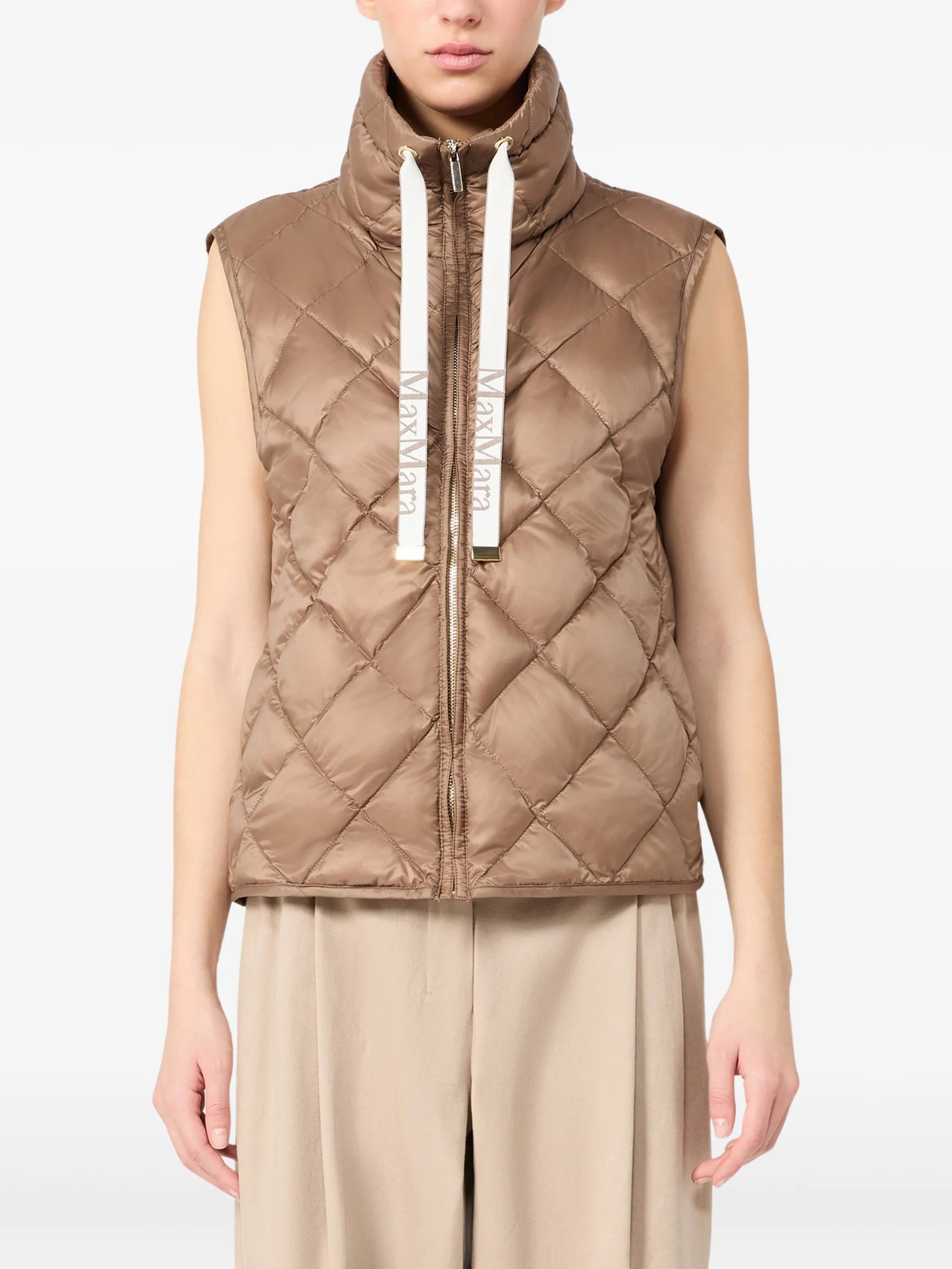 quilted drawstring gilet