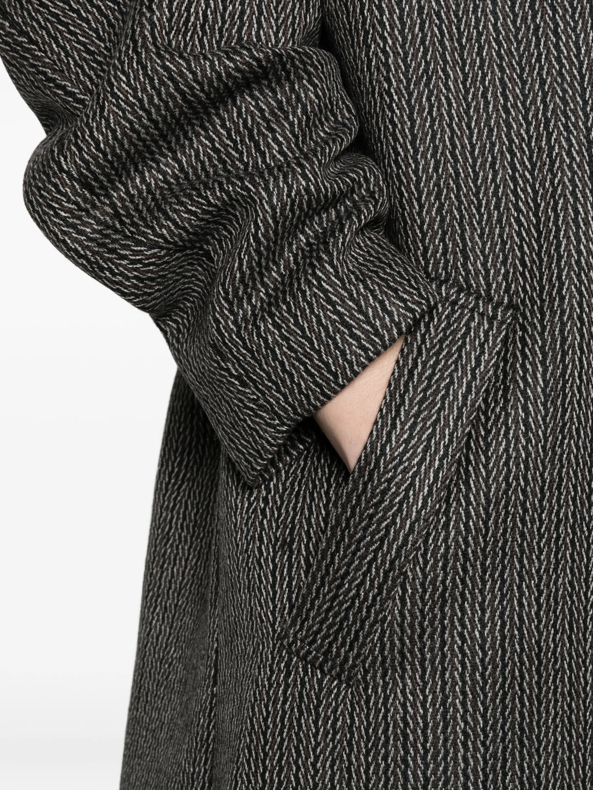Alp coat
