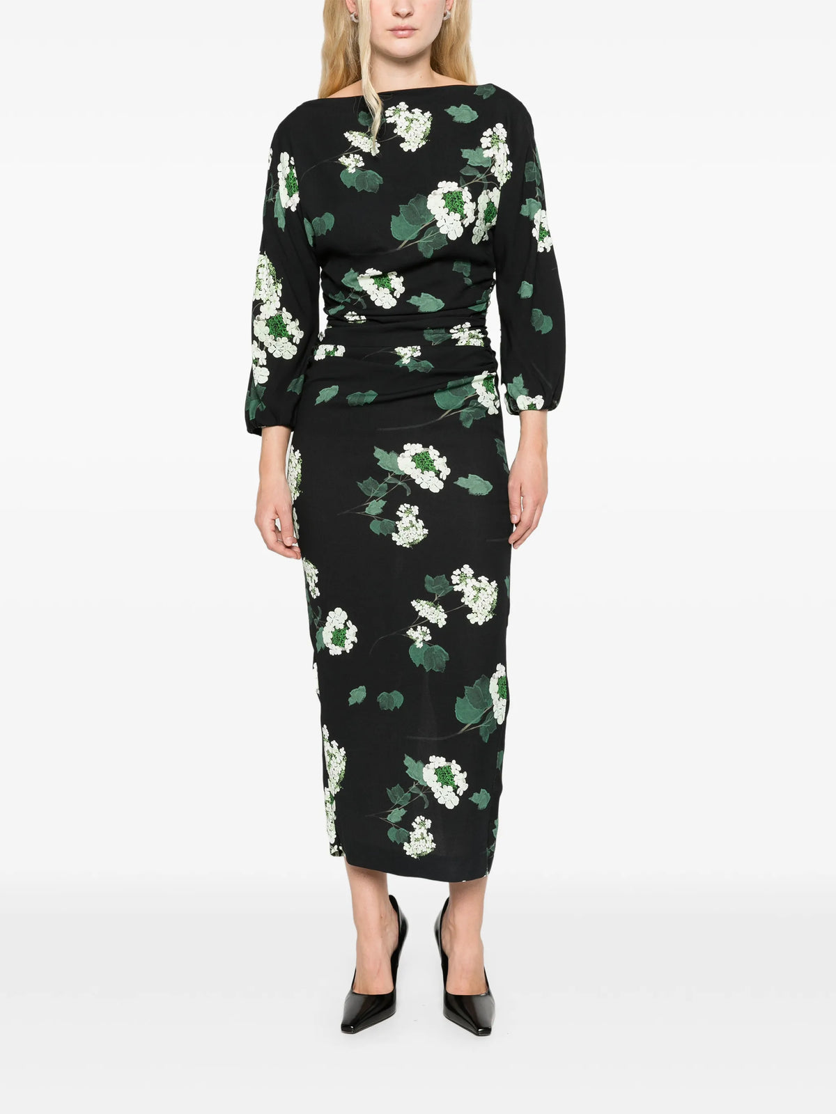 dress Ezra
