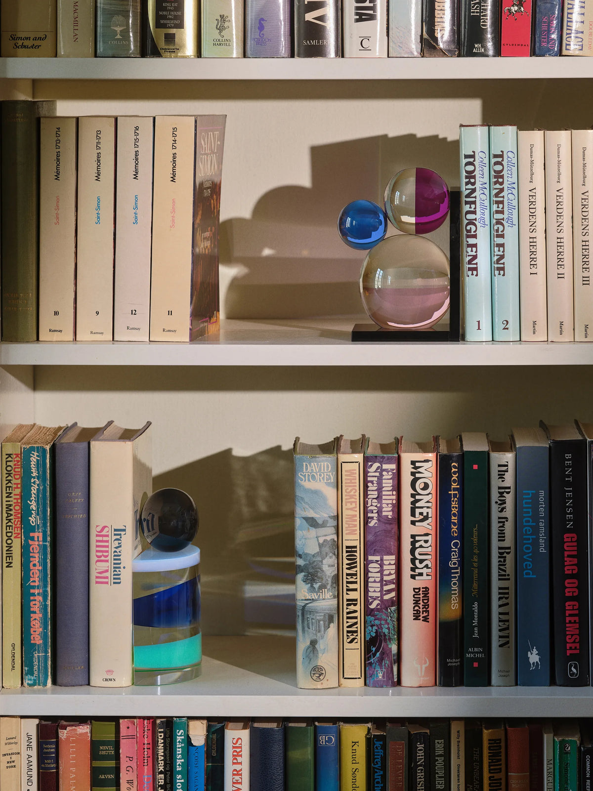 Prima bookend