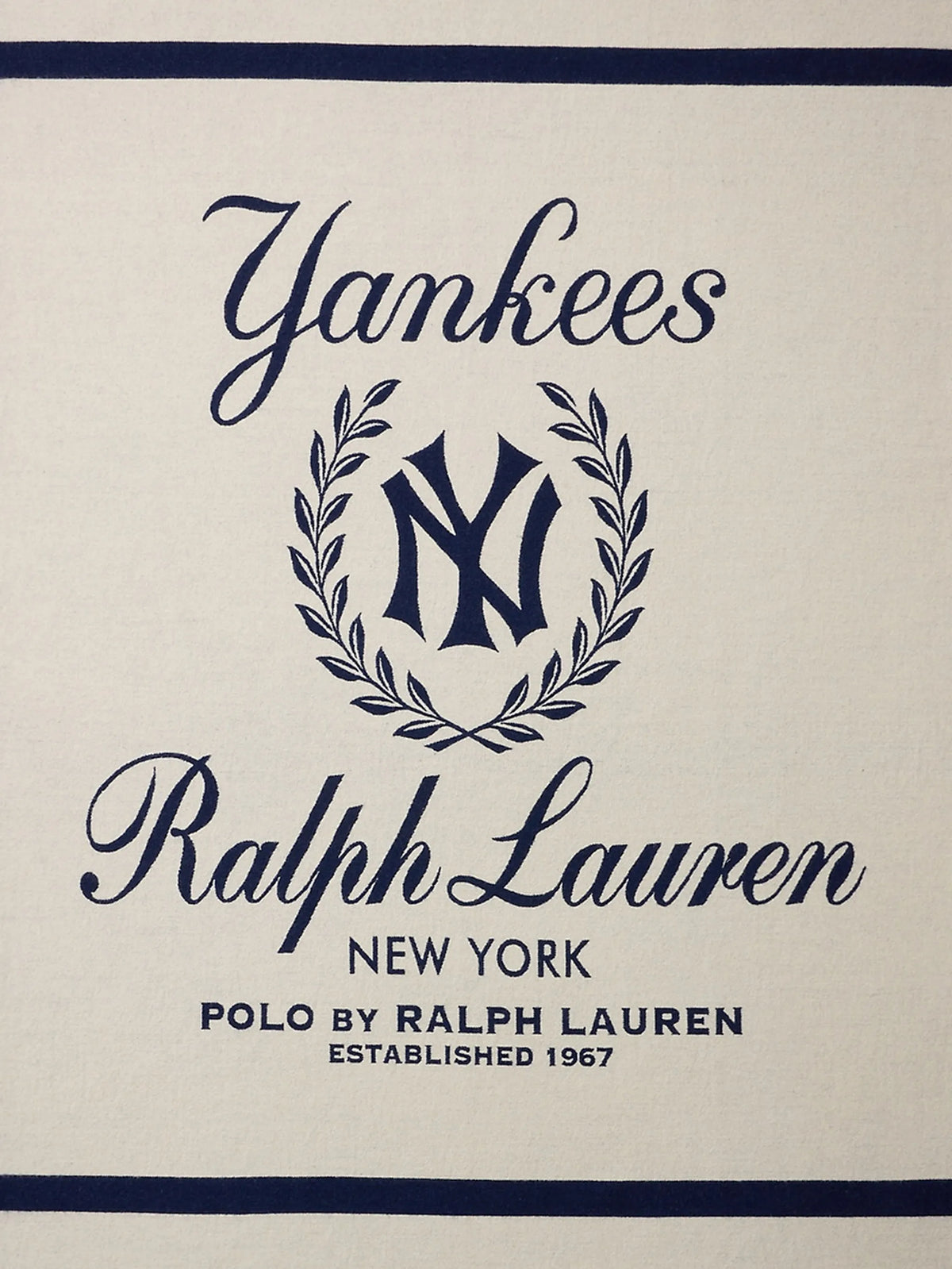 x New York Yankees logo-print throw blanket