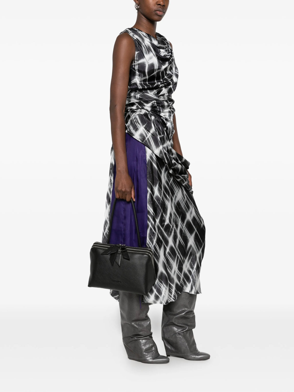 ''L'altra di Milano'' black shoulder bag