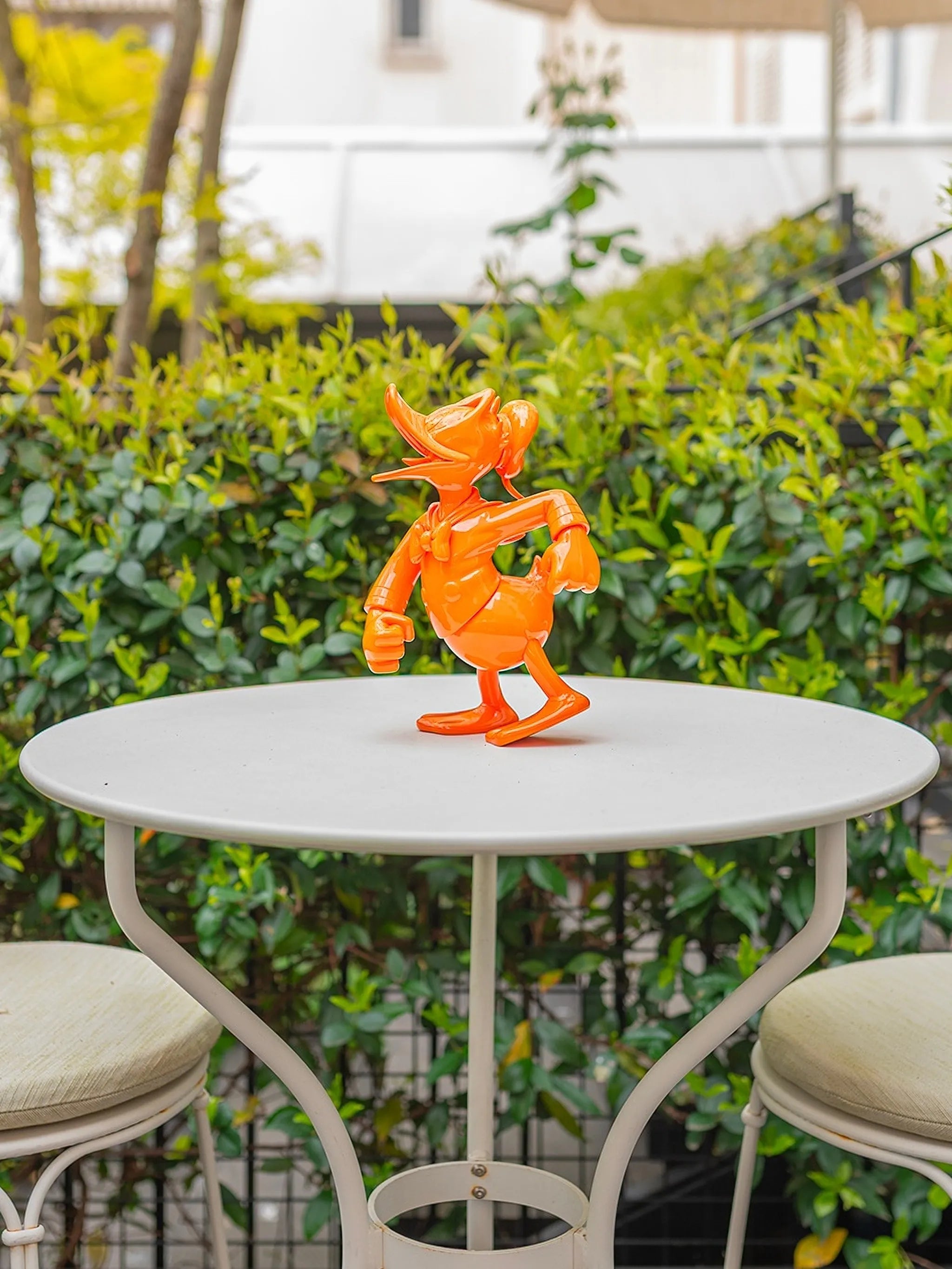 Donald glossy sculpture figurine