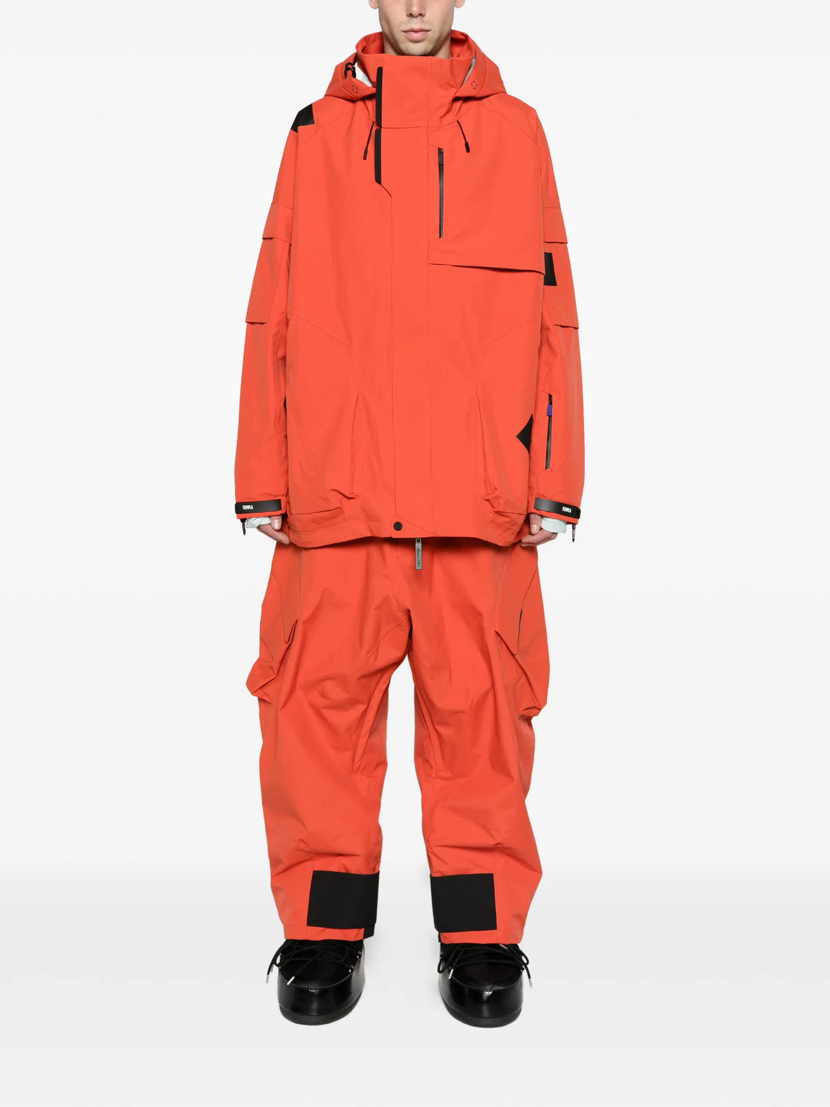 Catalyst Shell coat red ochre
