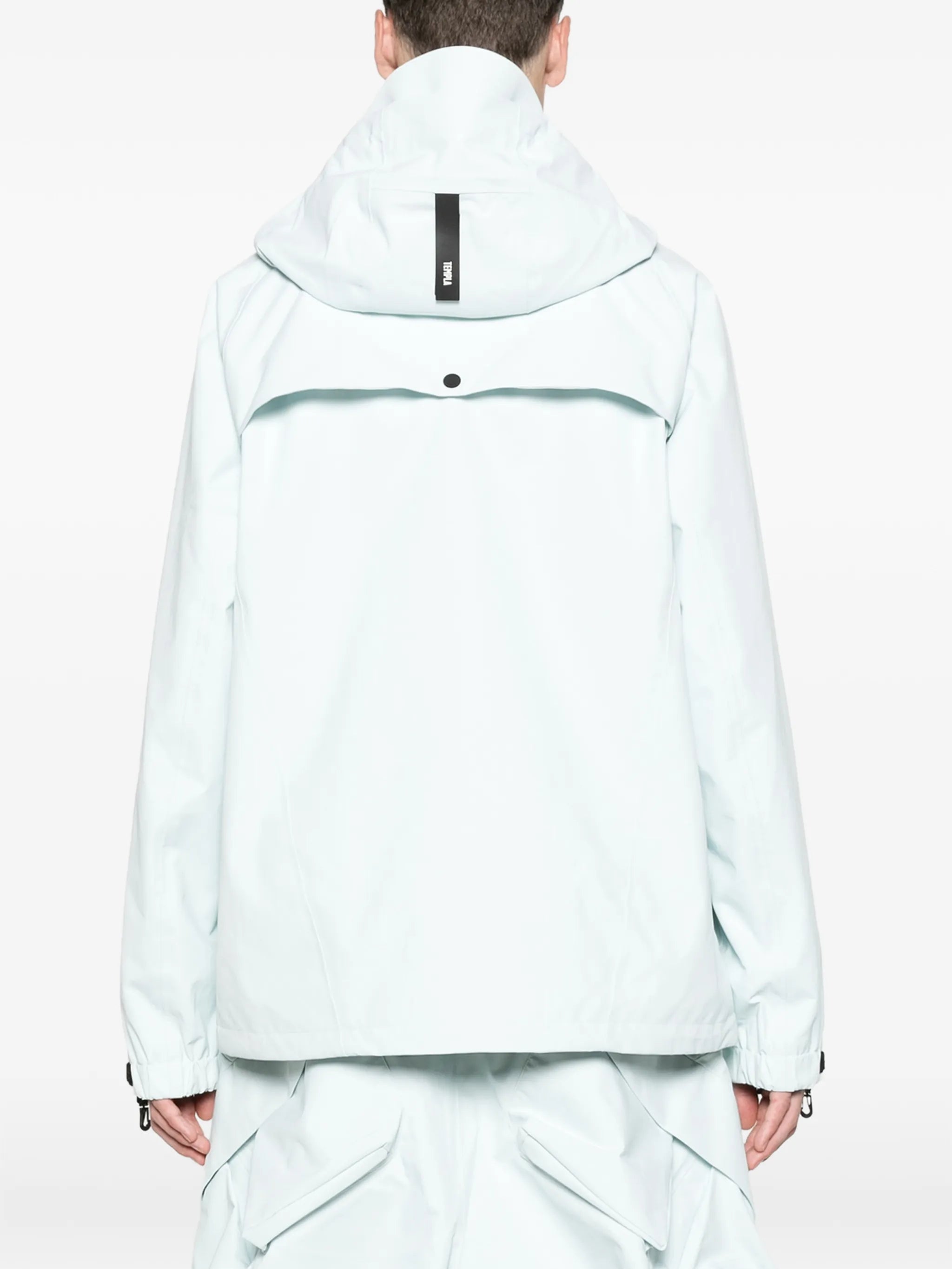 Spectral shell jacket frost
