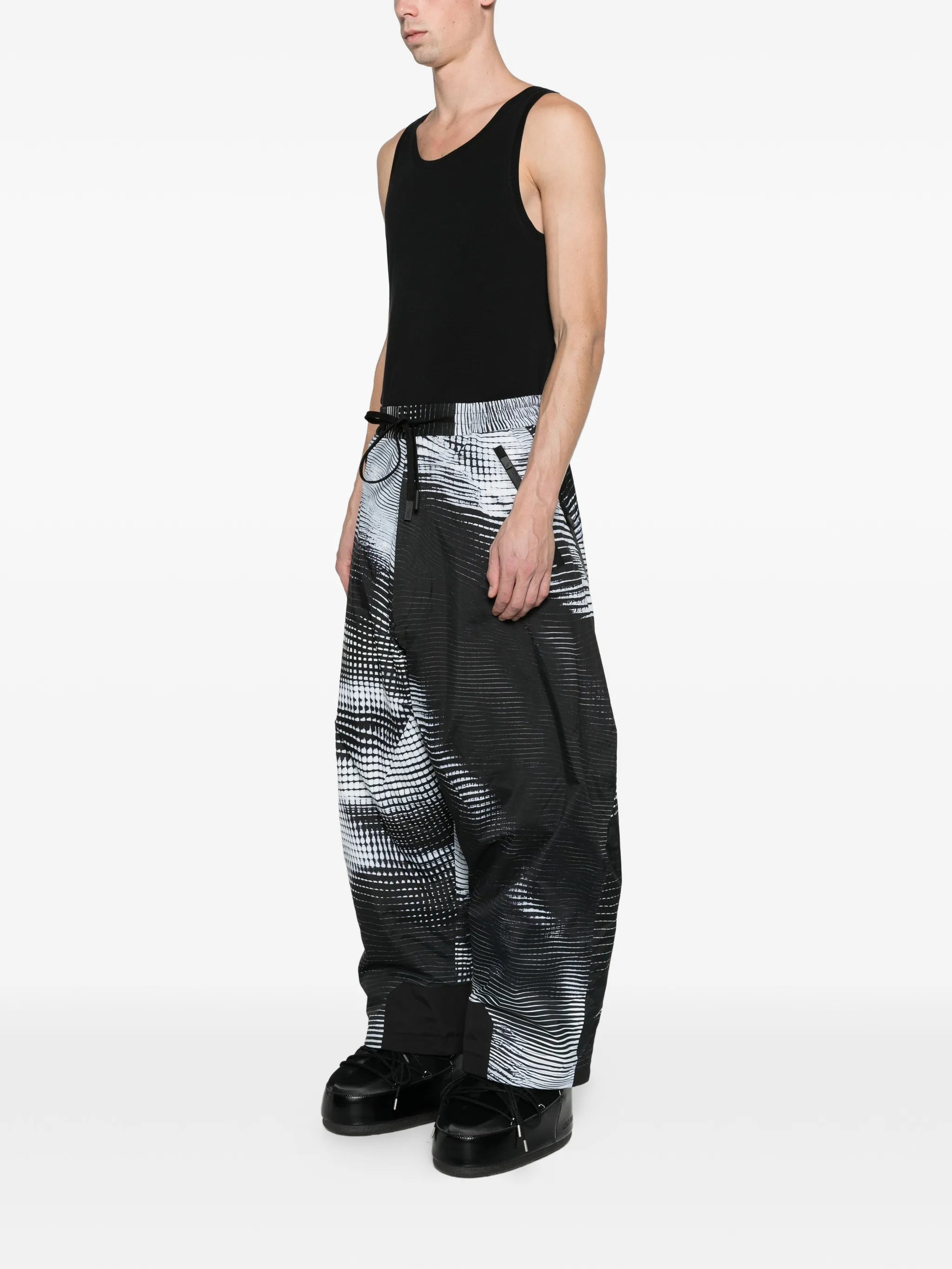 Dysydent trousers