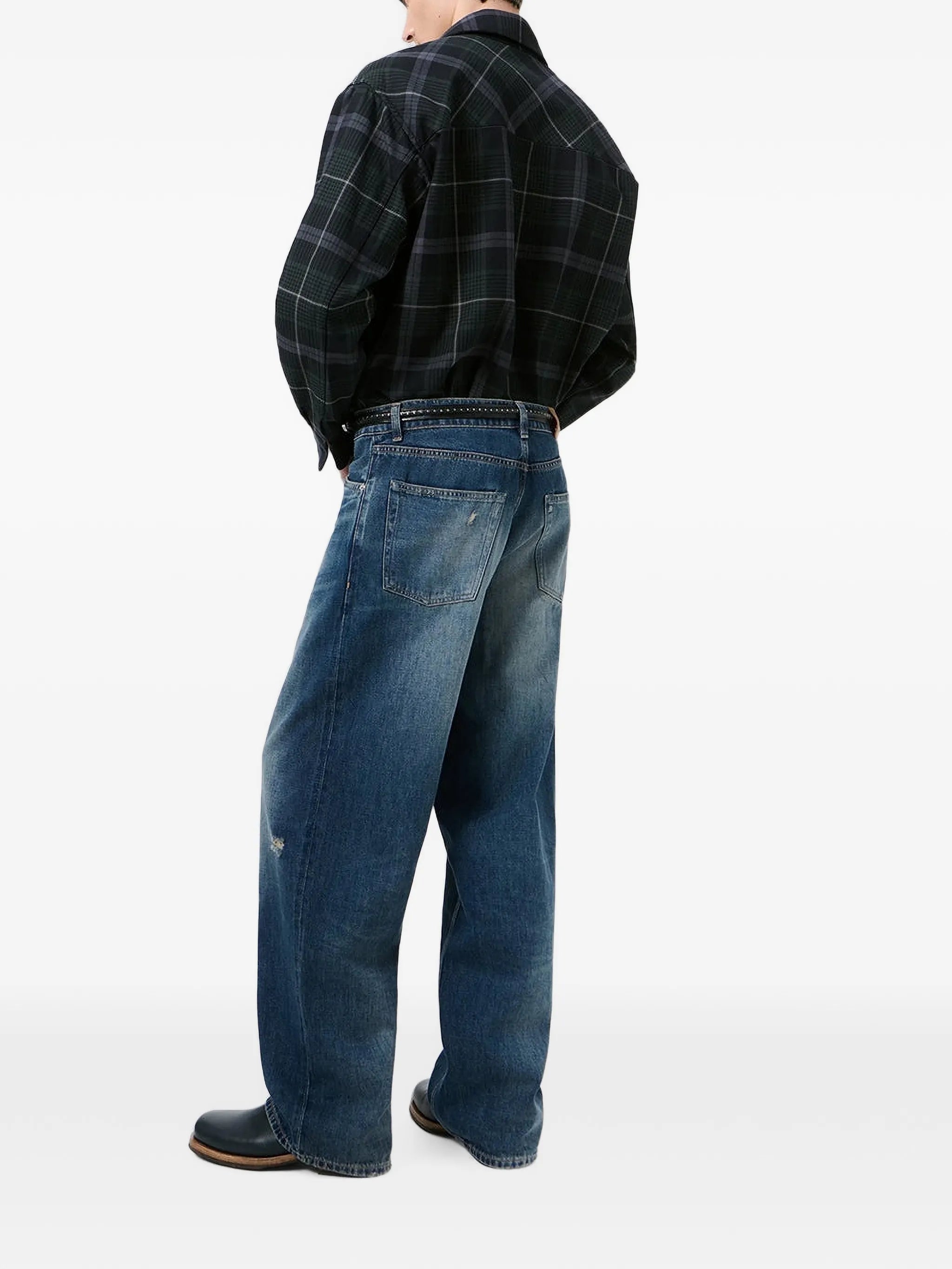 Vast Cut distressed jeans