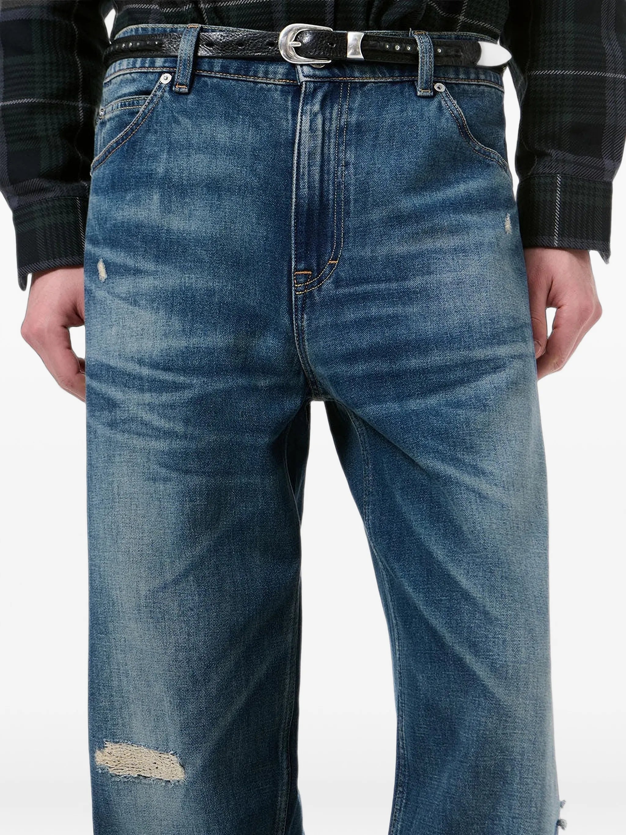 Vast Cut distressed jeans