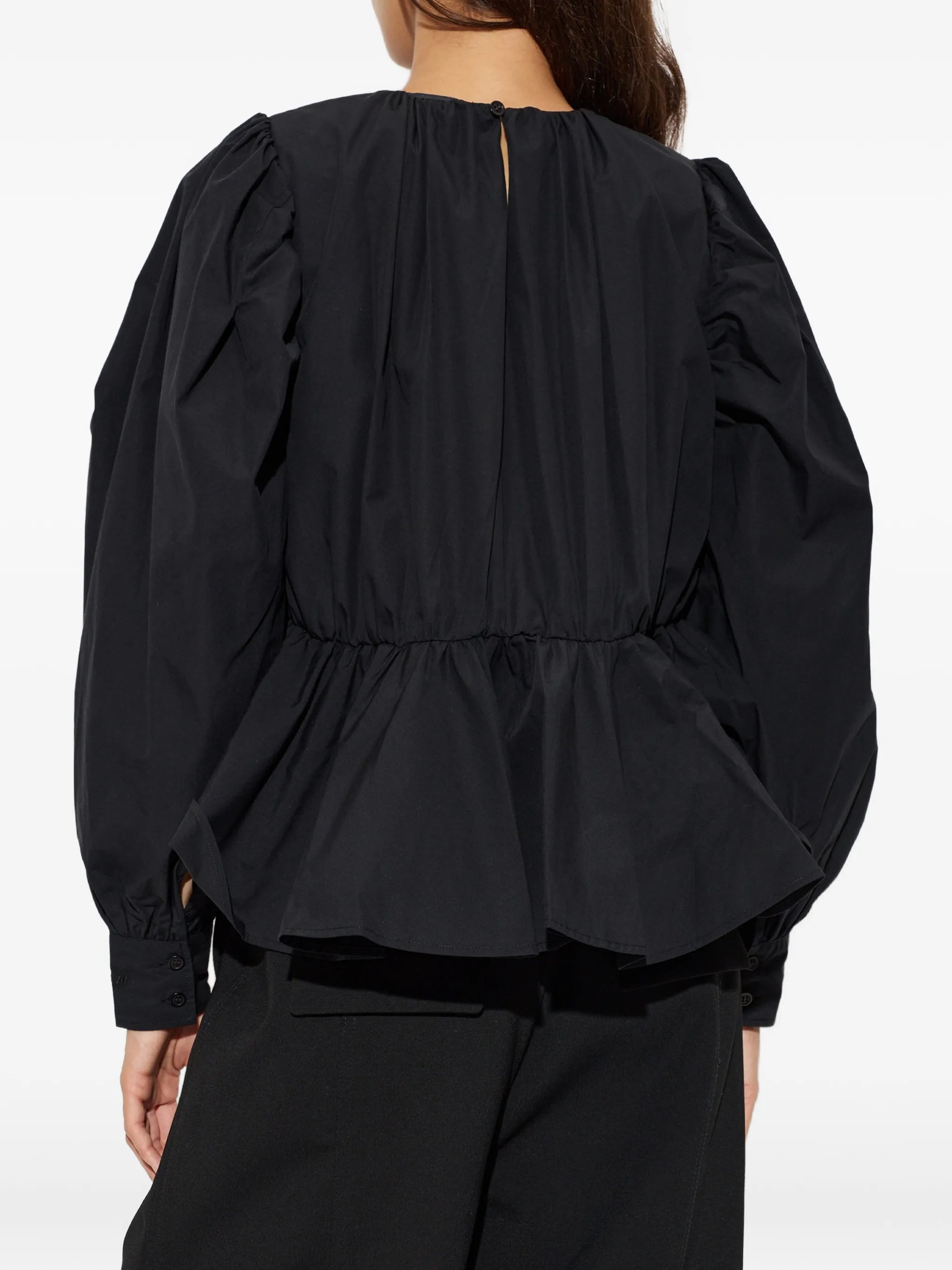 puff-sleeves blouse