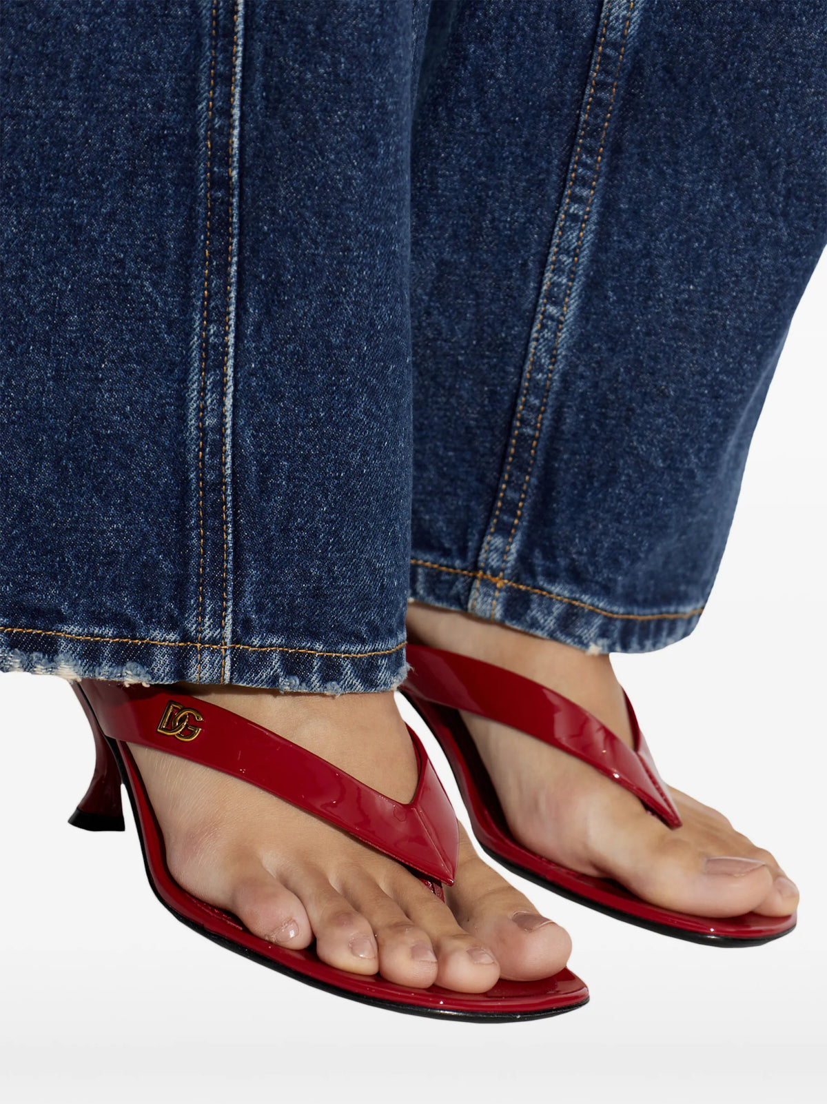DG logo patent leather sandals