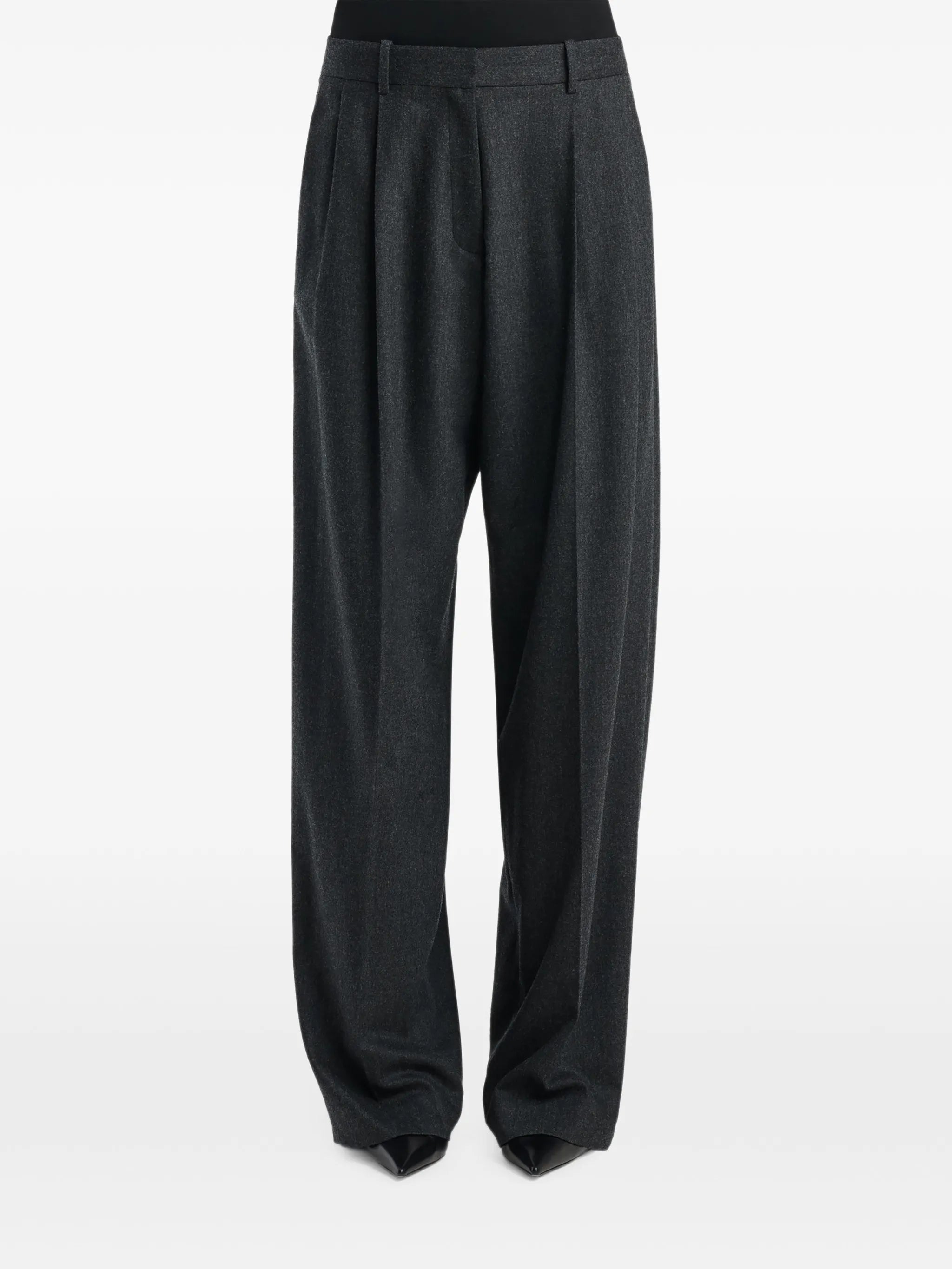 August pant