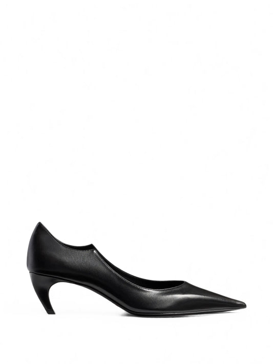 Valerie low pumps