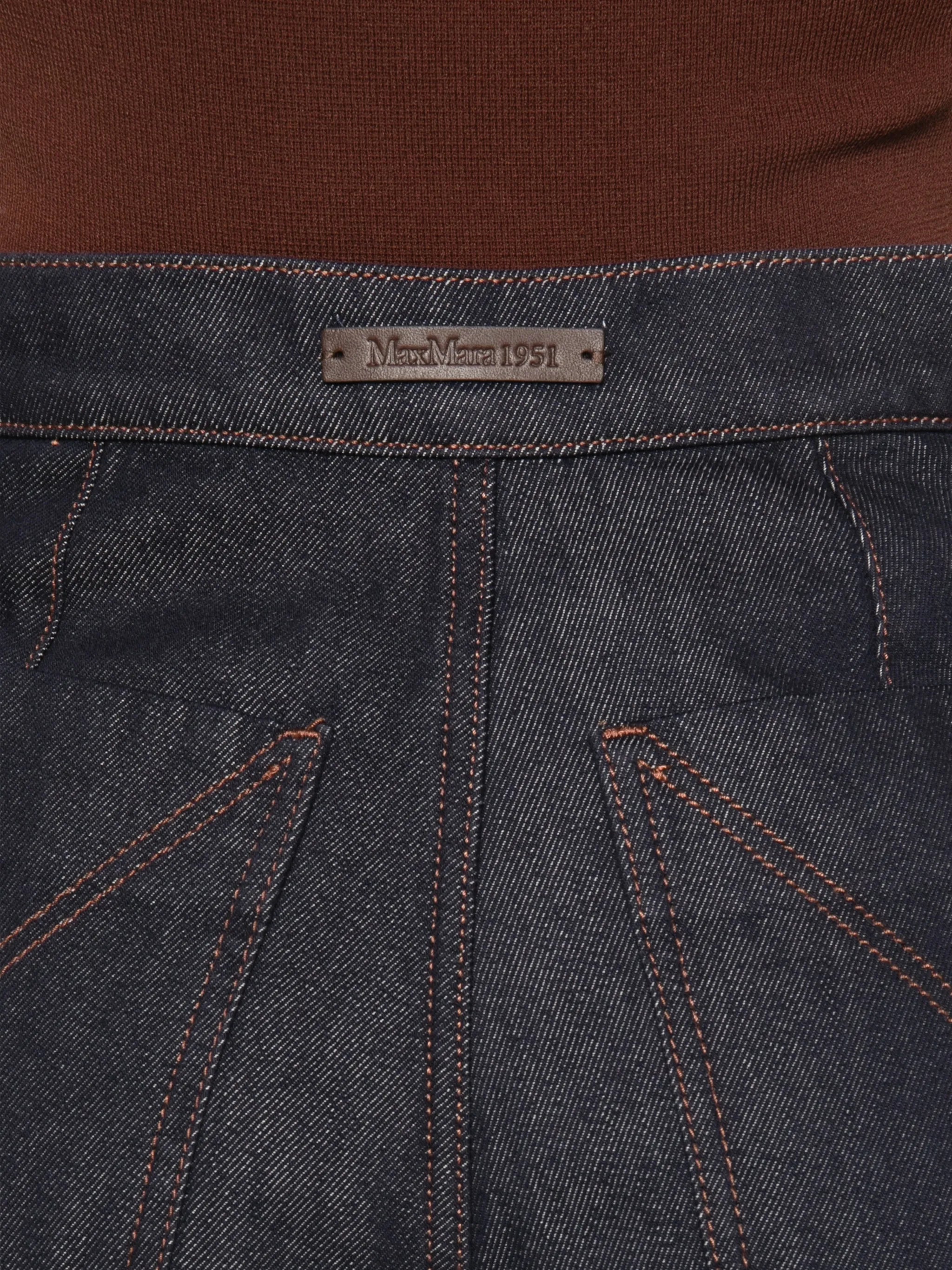 contrast-stitch wide-leg jeans