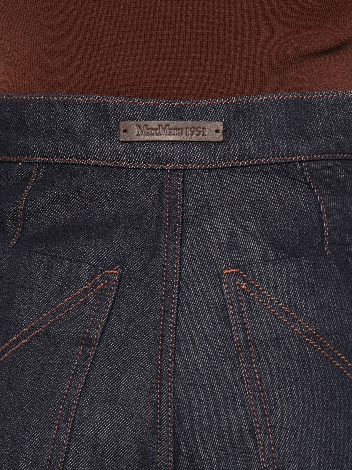 contrast-stitch wide-leg jeans
