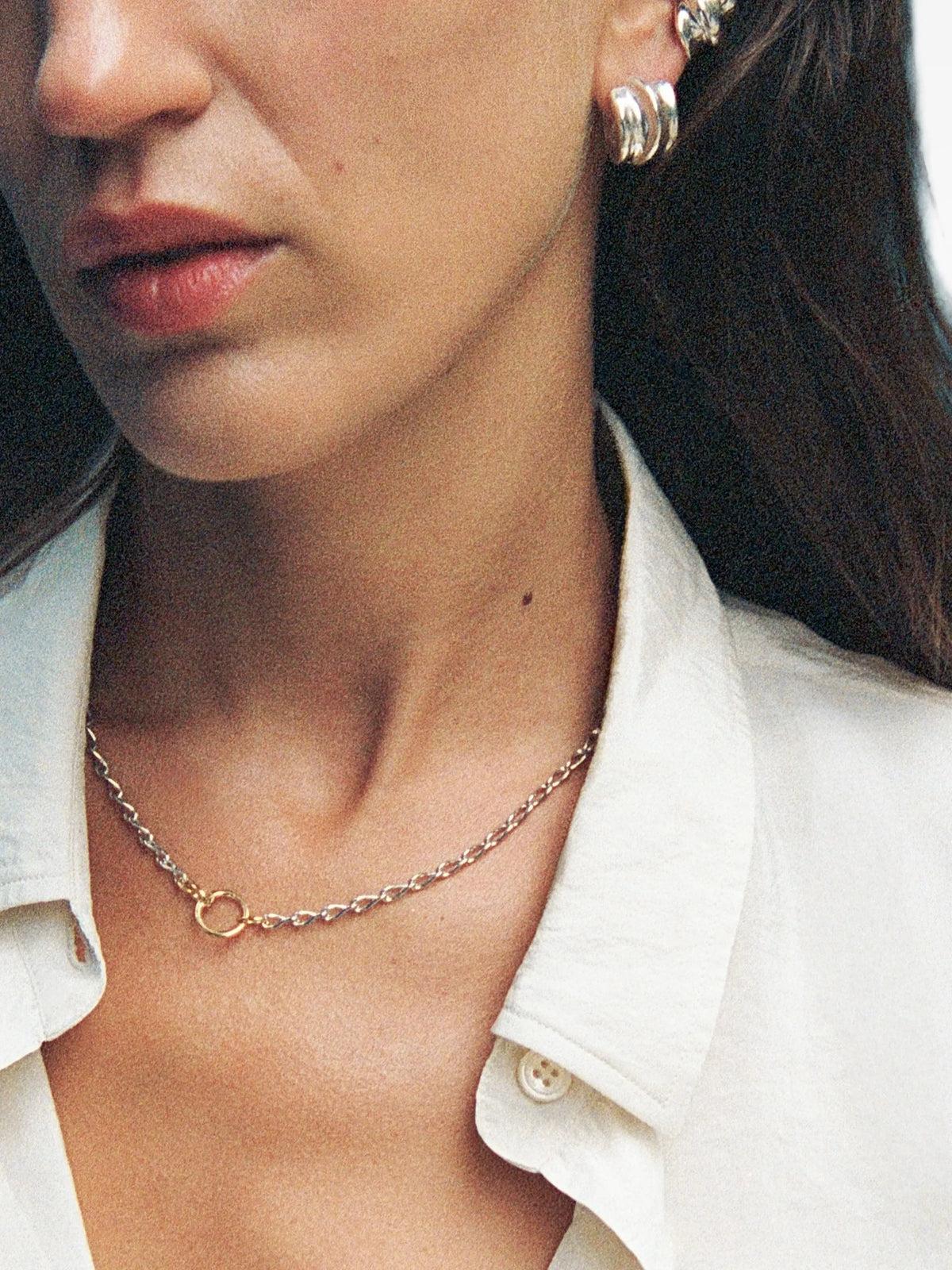 Wave Small hoop earrings