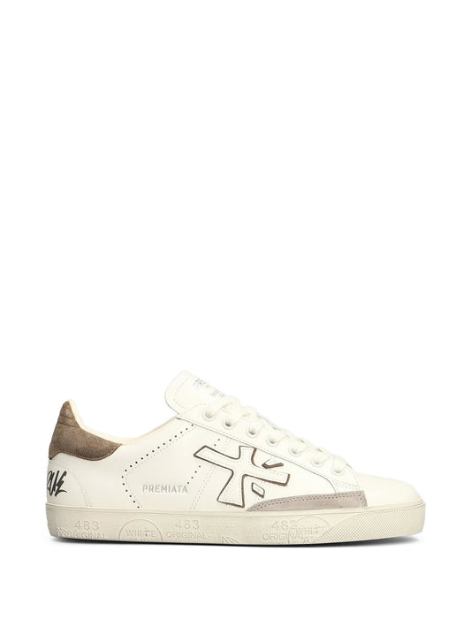 Steven logo-patch sneakers