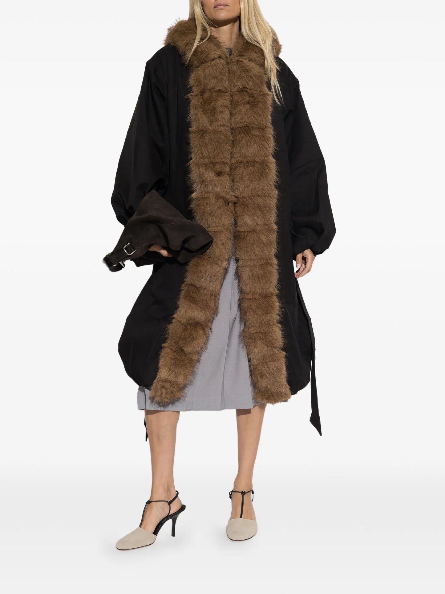 faux-fur collar coat black