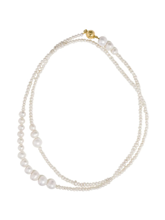 pearl necklace