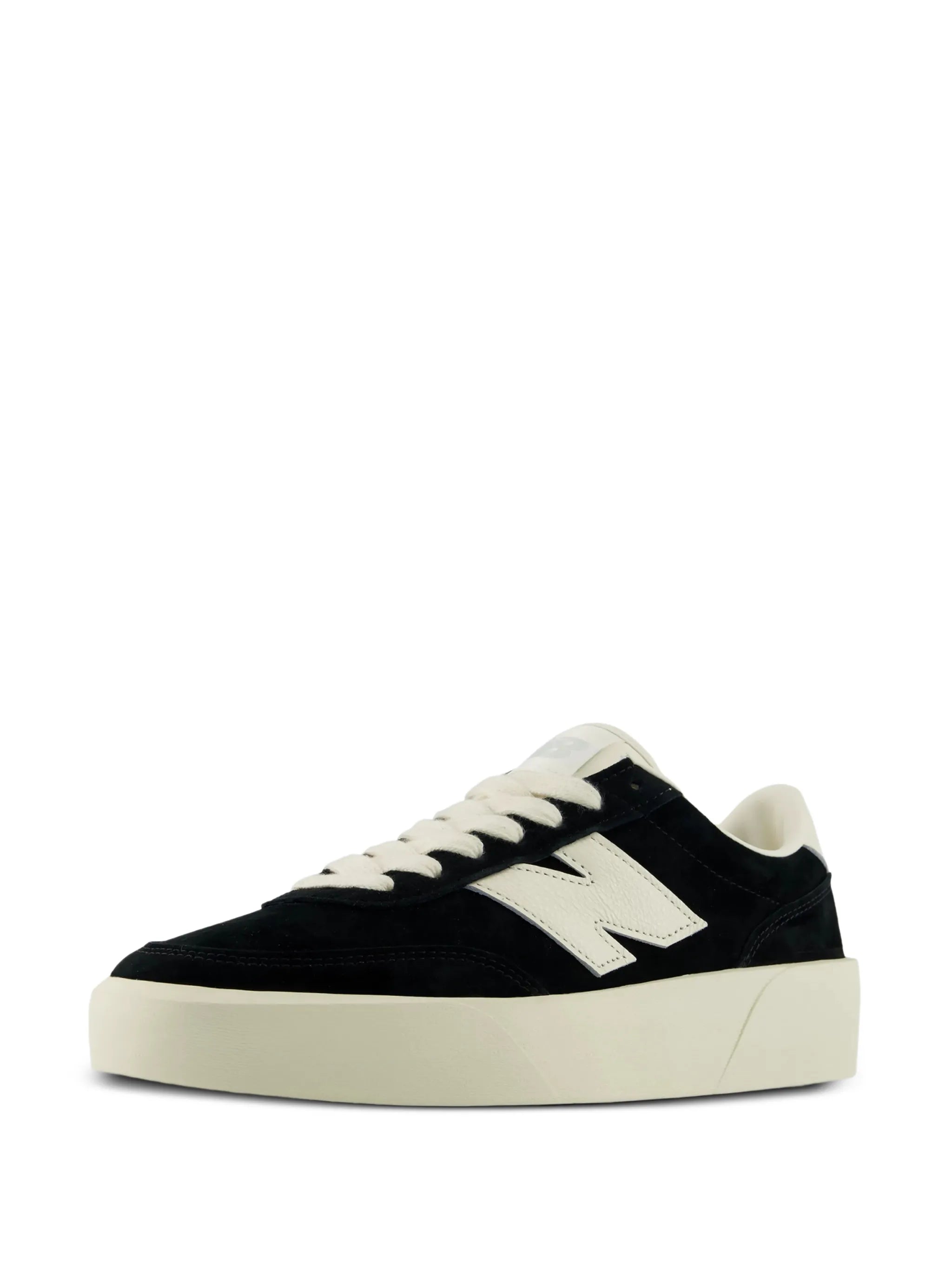 750 sneakers