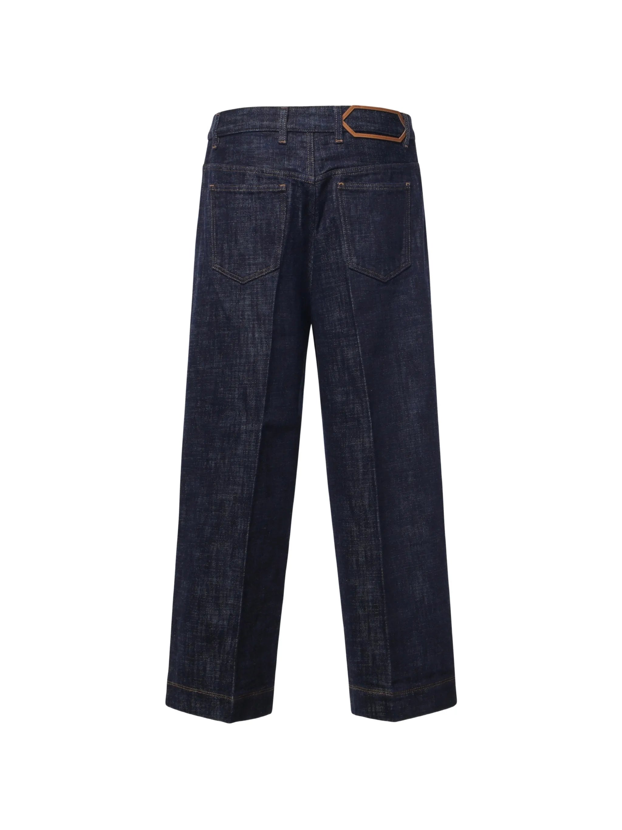wide-leg pleated jeans