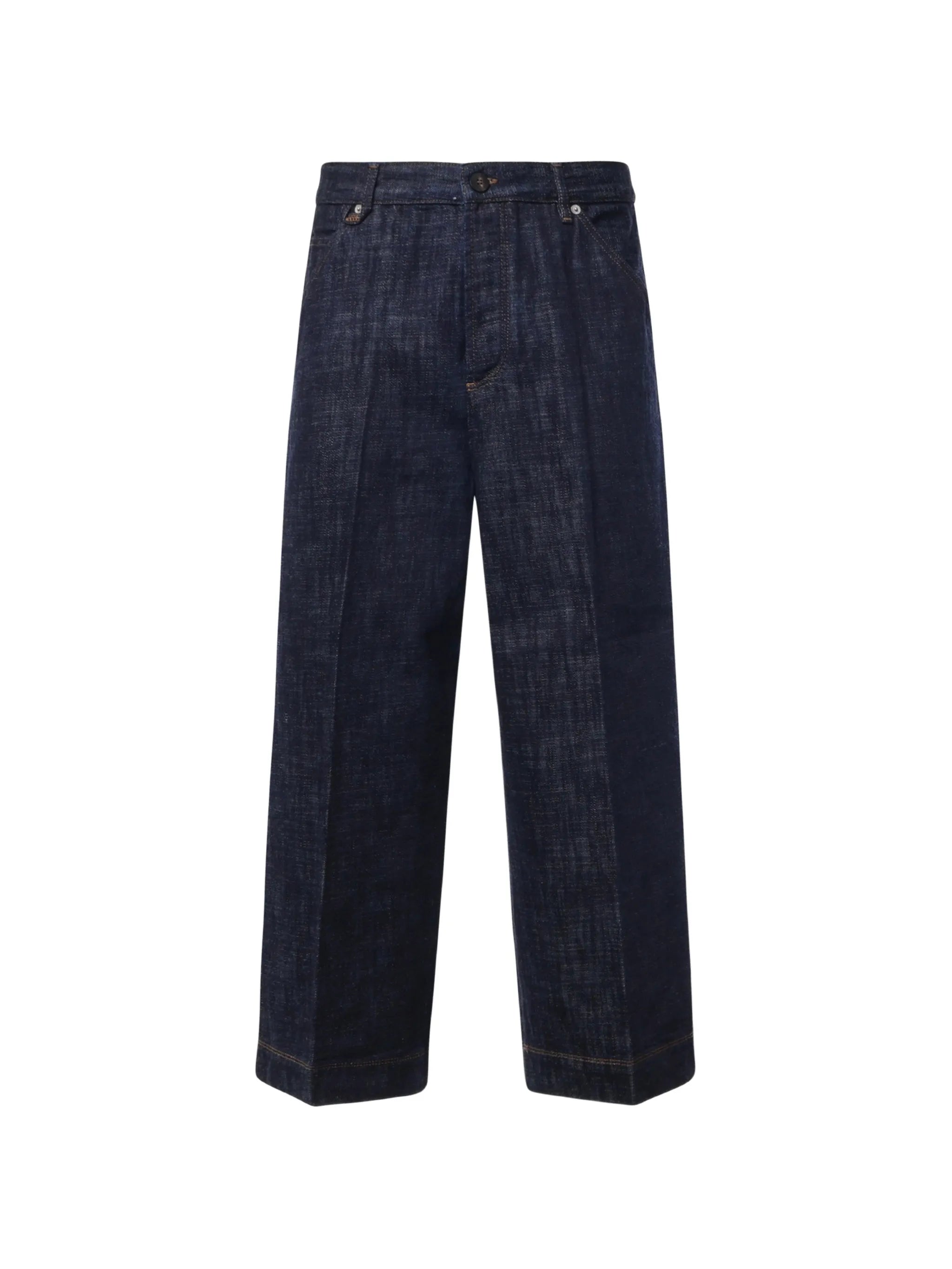 wide-leg pleated jeans