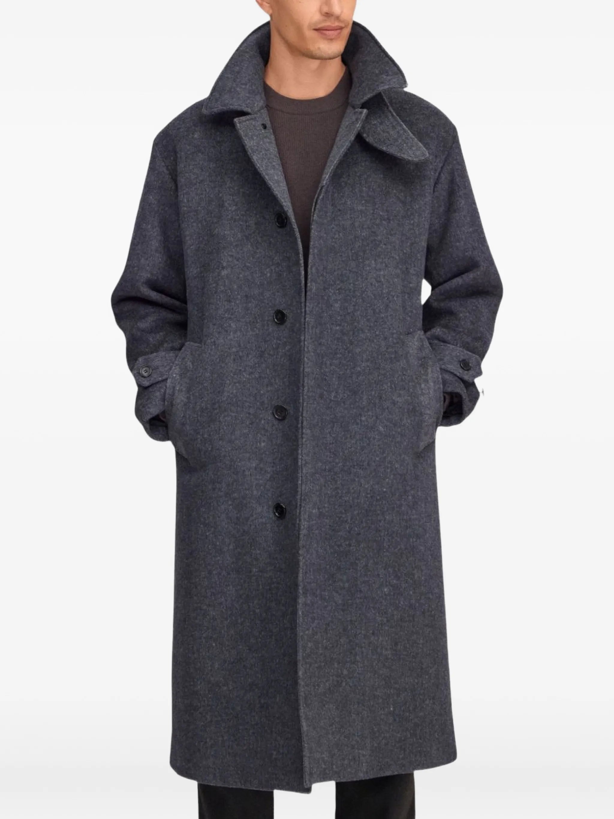 throat-latch single-breasted coat