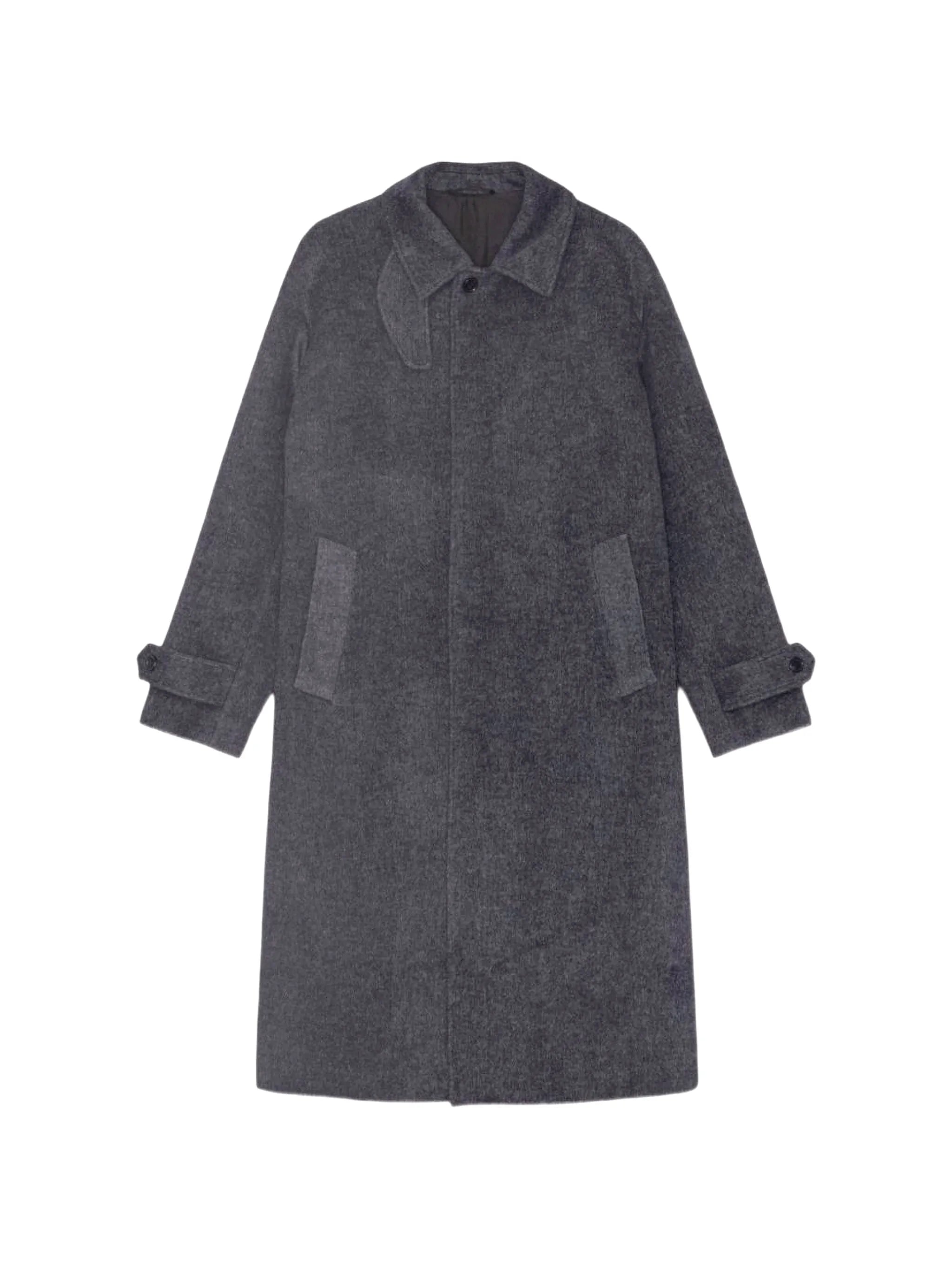 throat-latch single-breasted coat
