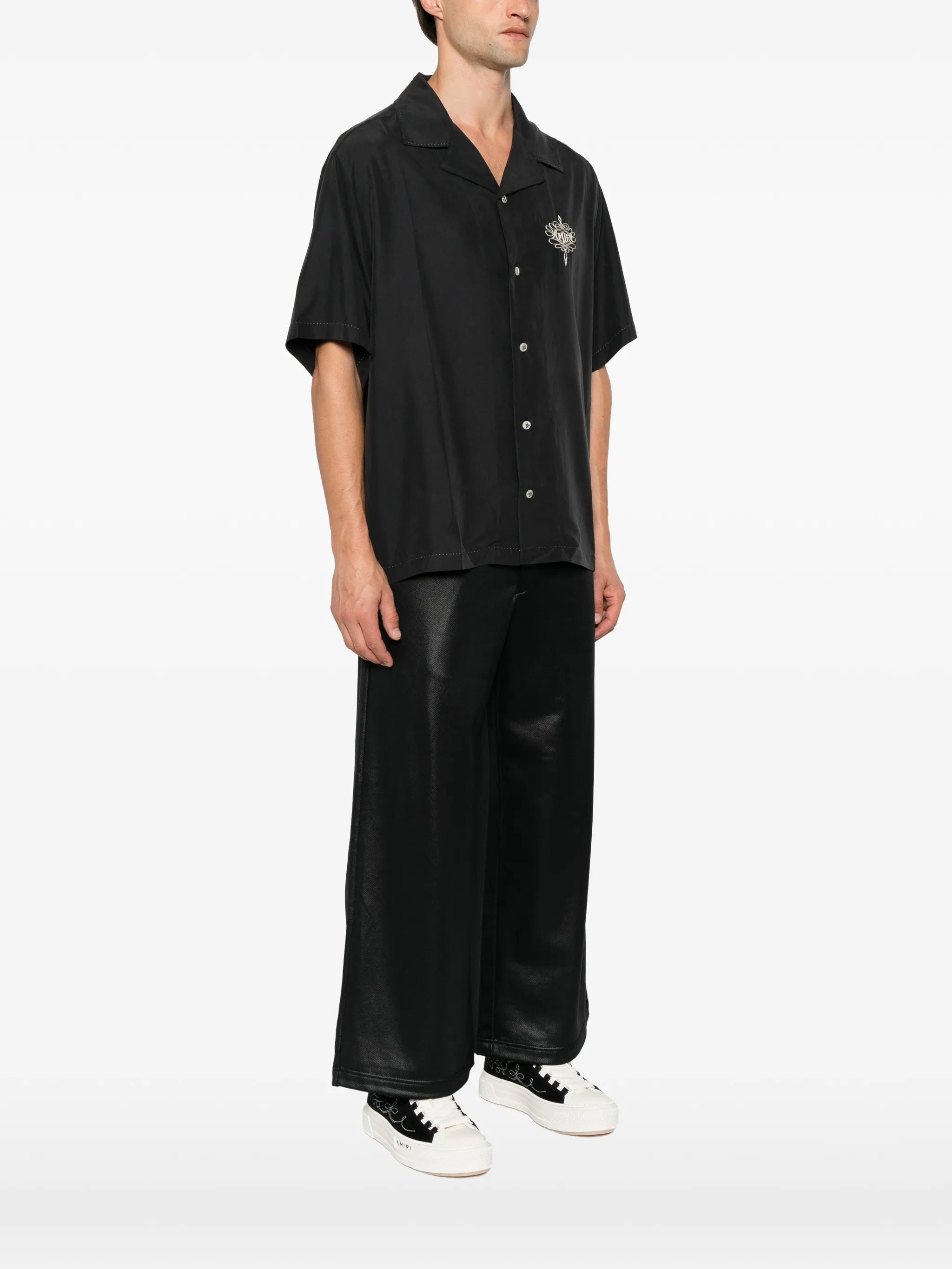 logo-embroidered short-sleeve shirt