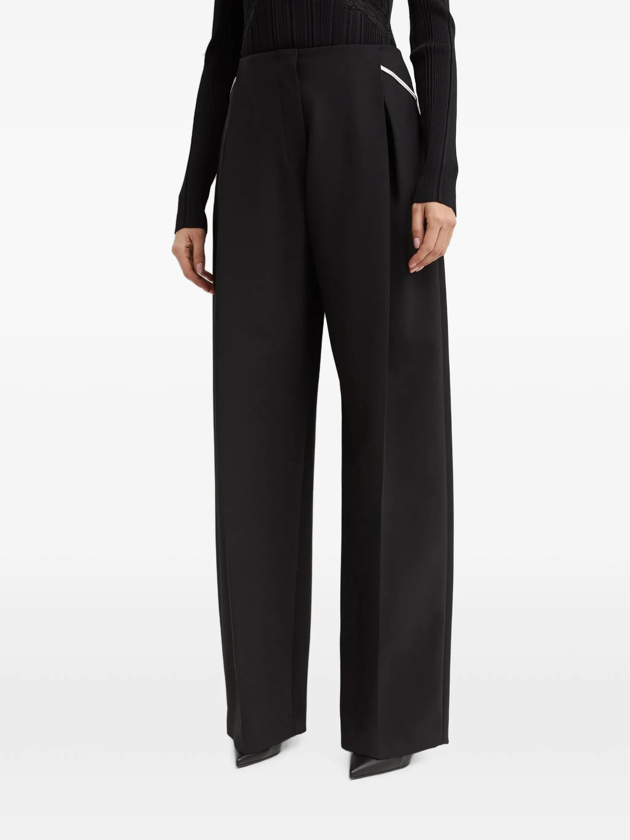 pleated detachable-strap trousers