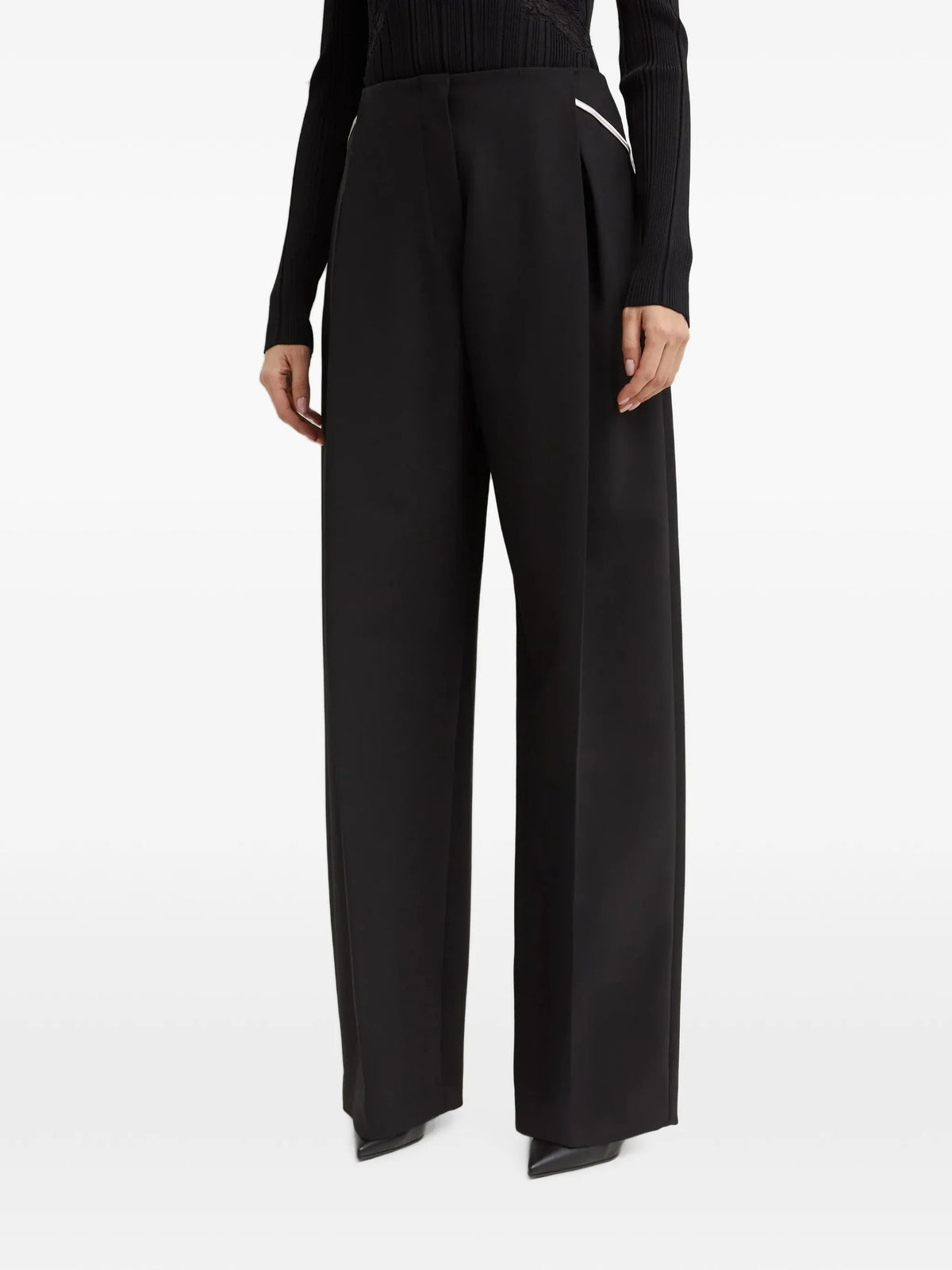 pleated detachable-strap trousers