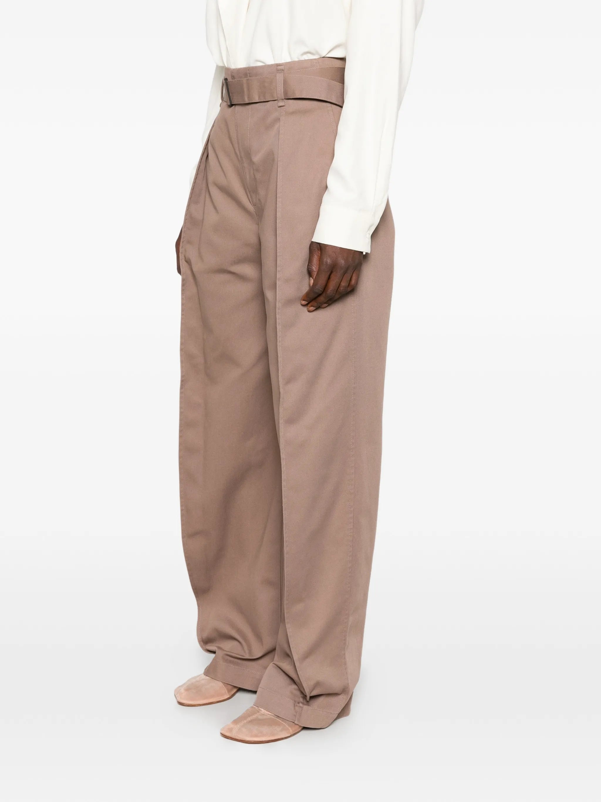 belted pleated high-waisted trousers