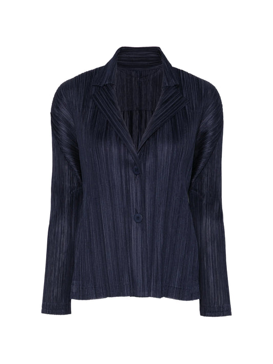 pleated notch-lapel jacket