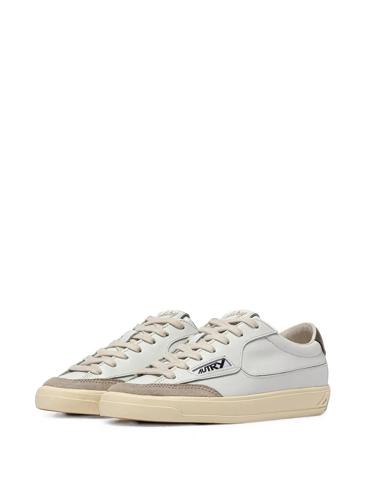 Windscape logo-patch panelled sneakers