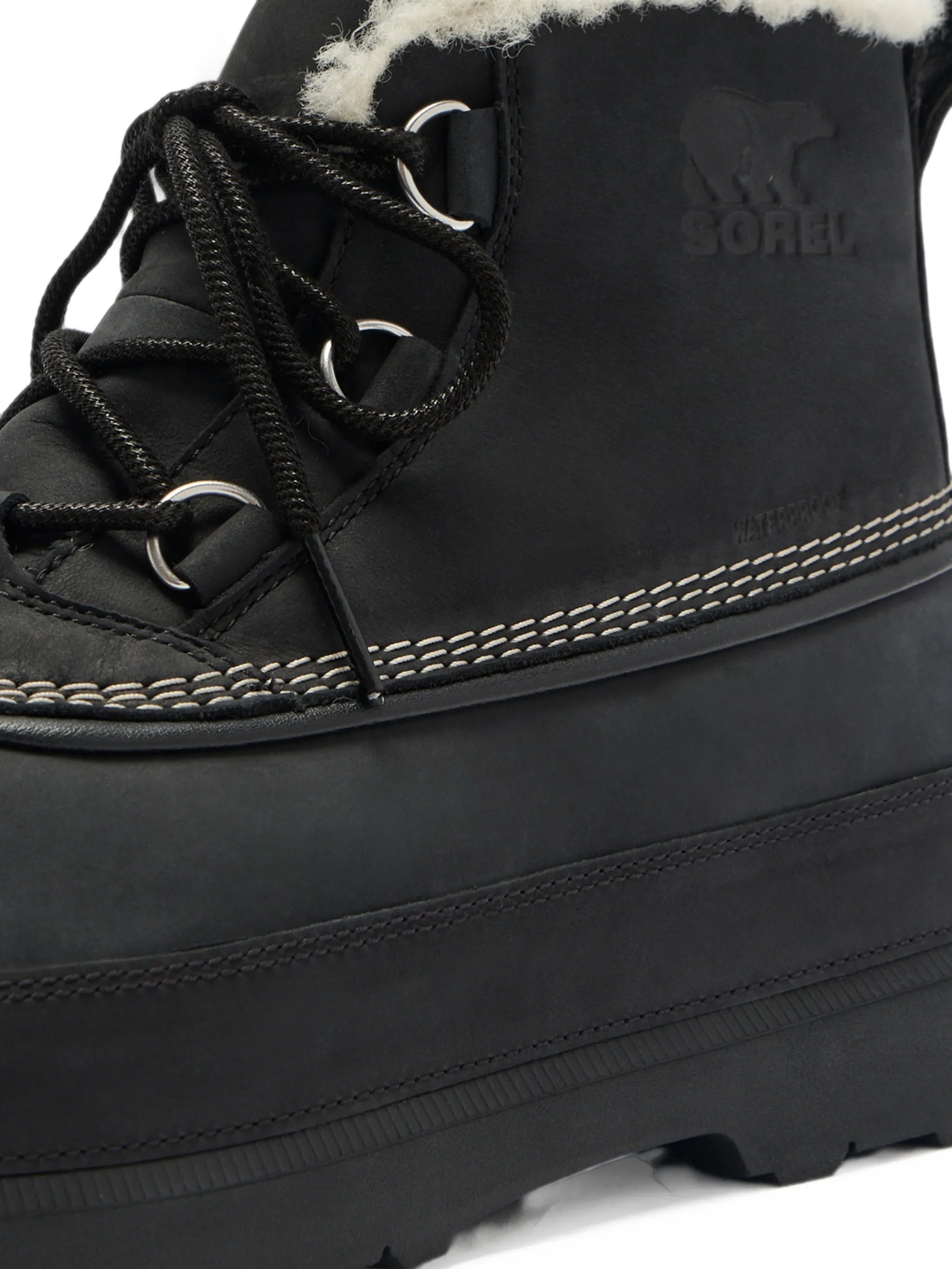 Ambler Fireside Chukka hiking boots