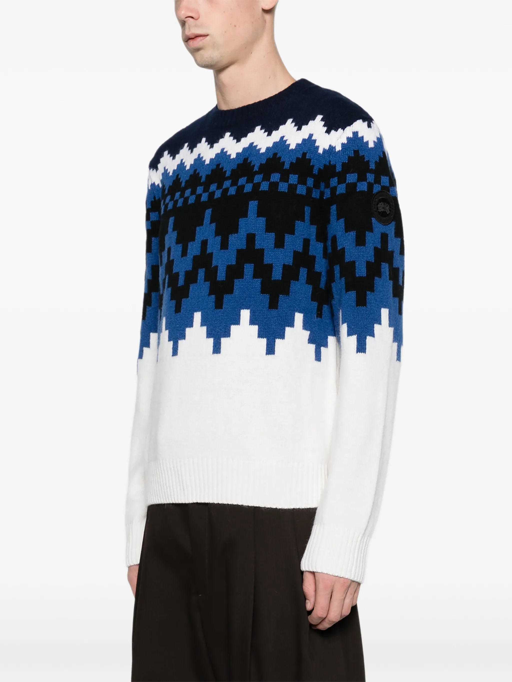 Eri crew knit sweater