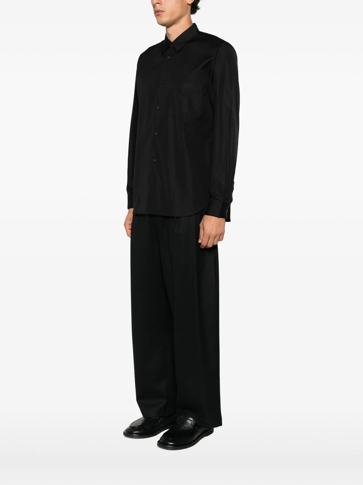 chest-pocket shirt