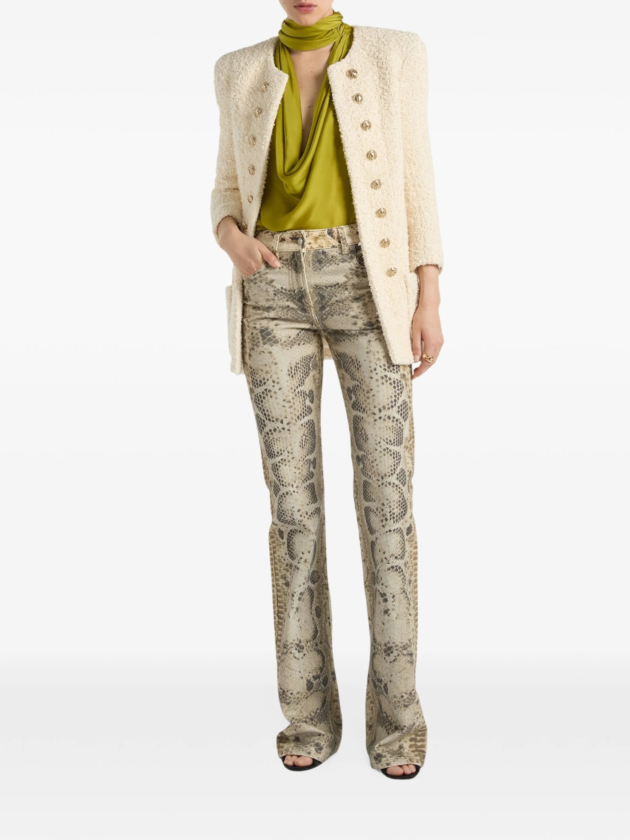 jacket in bouclette tweed